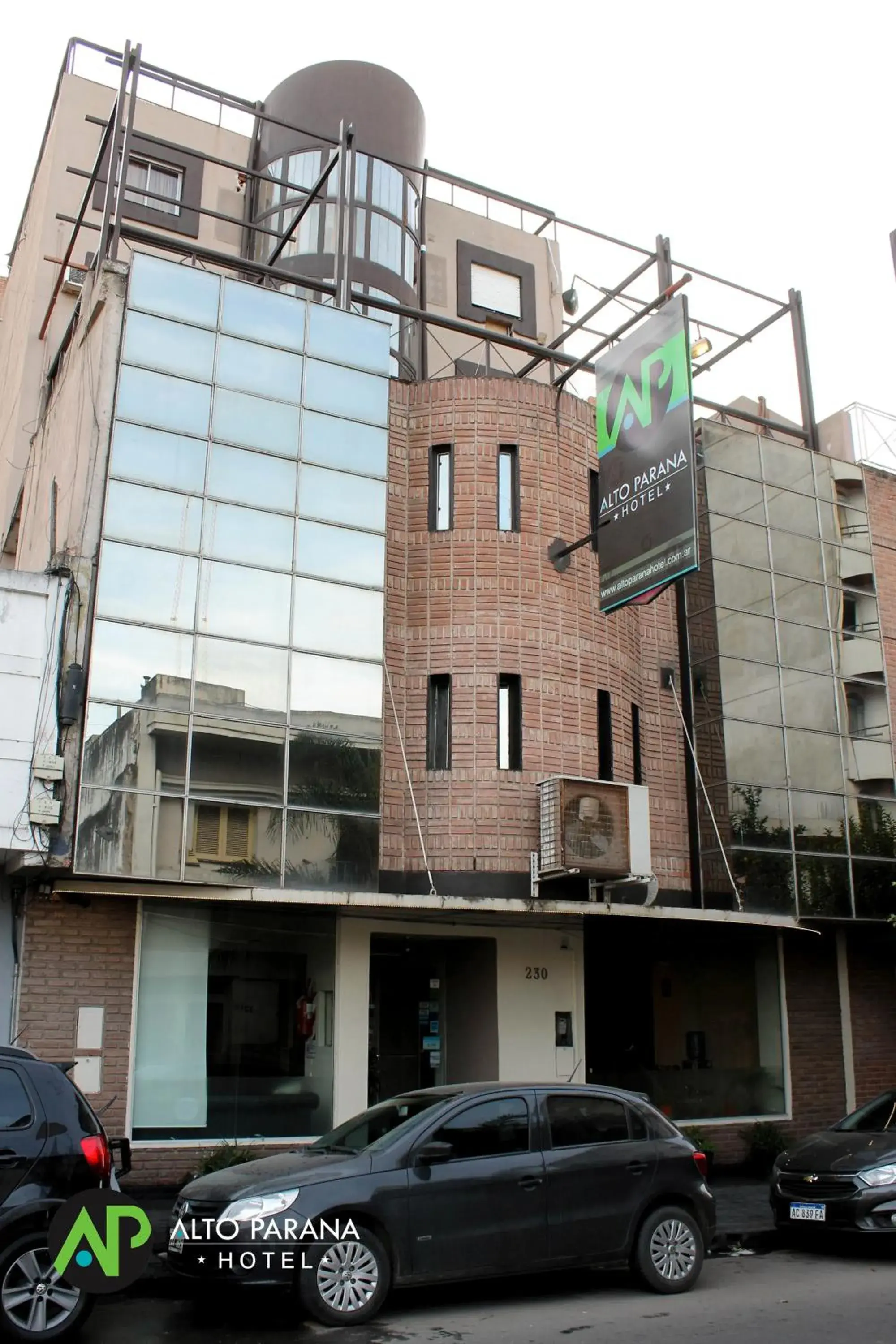 Facade/entrance, Property Building in Hotel Alto Parana