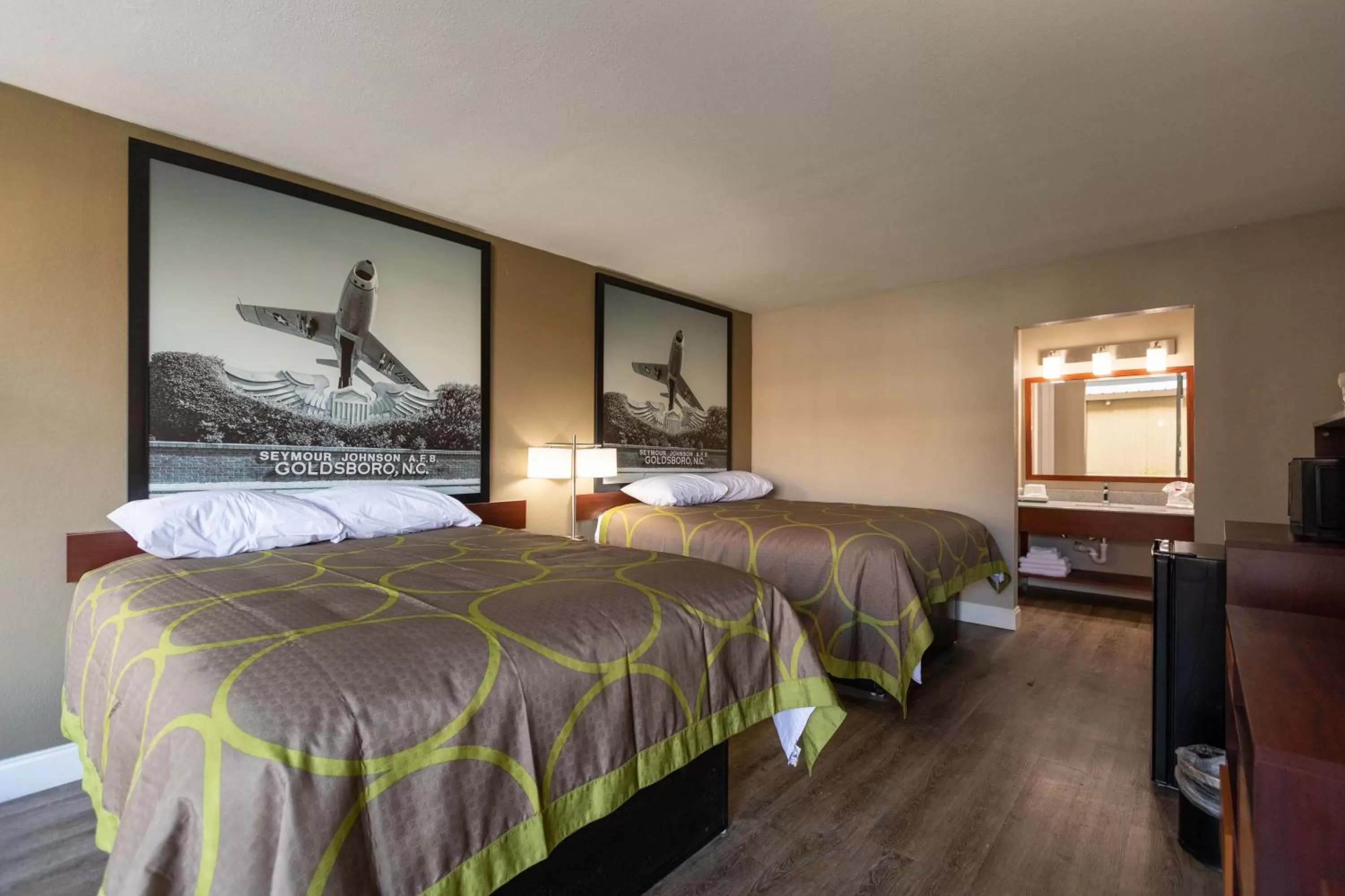 Bedroom, Bed in Super 8 by Wyndham Goldsboro