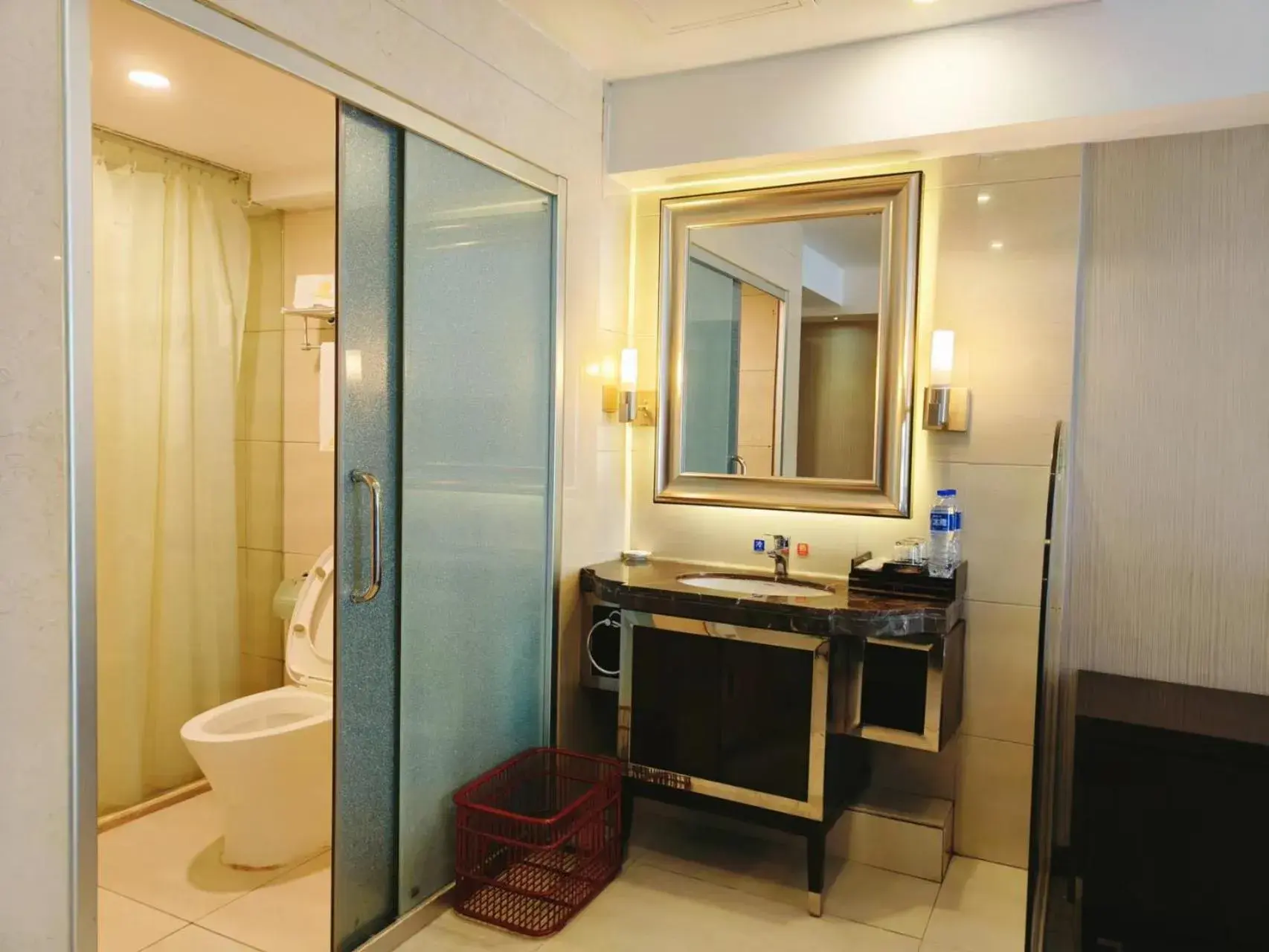 Bathroom in Clayton Hotel Guangzhou