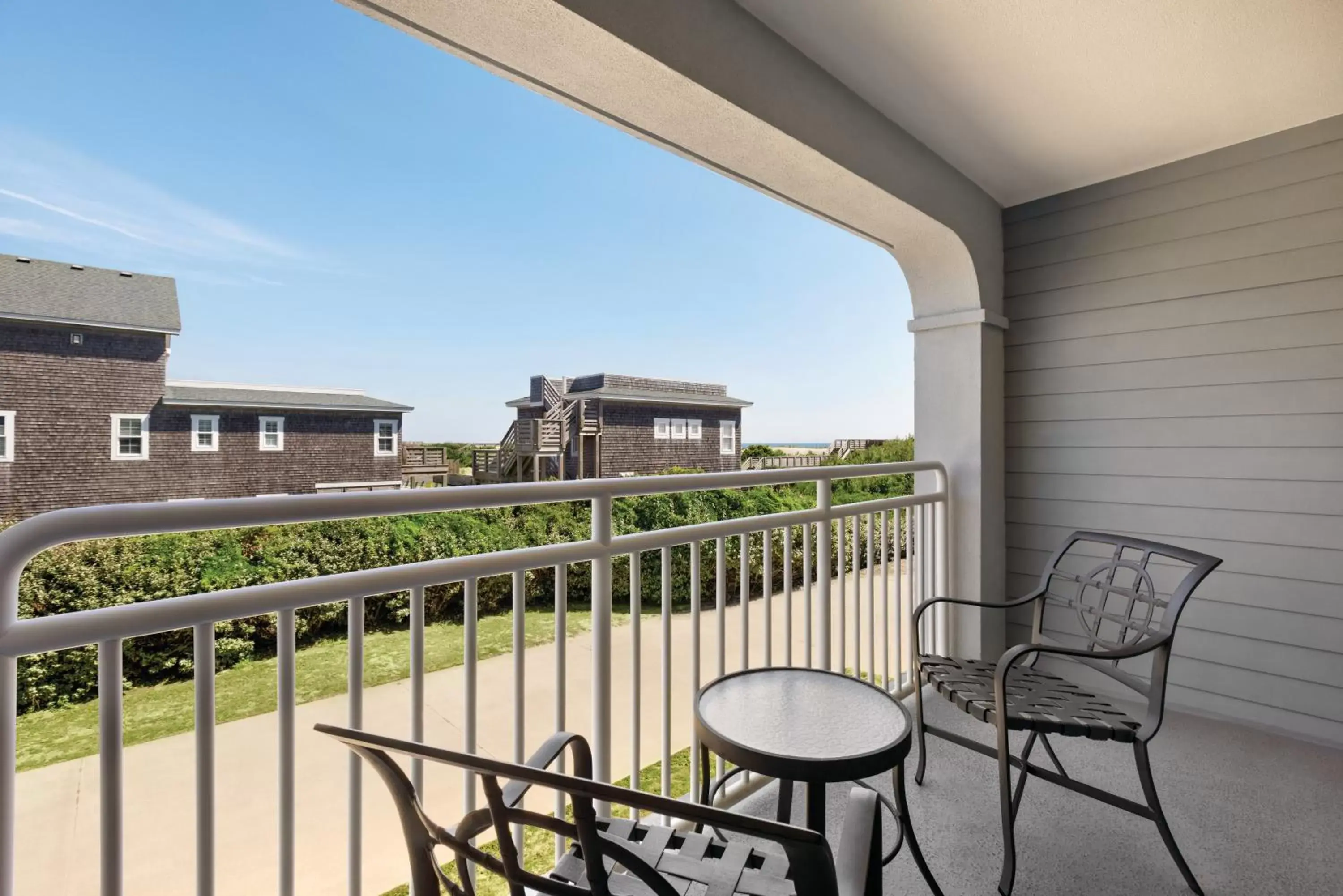 Property building, Balcony/Terrace in Hampton Inn & Suites Outer Banks/Corolla
