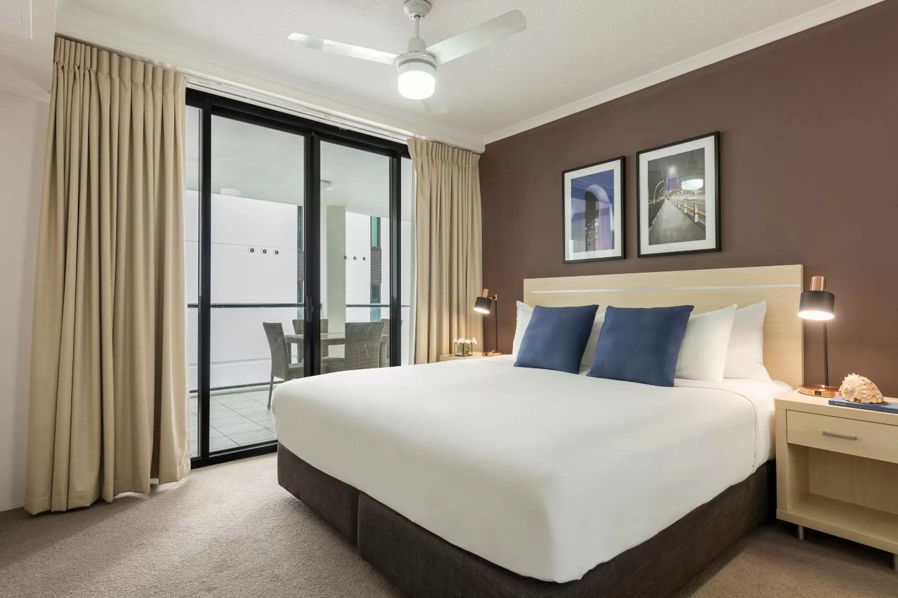 Bed in iStay River City Brisbane