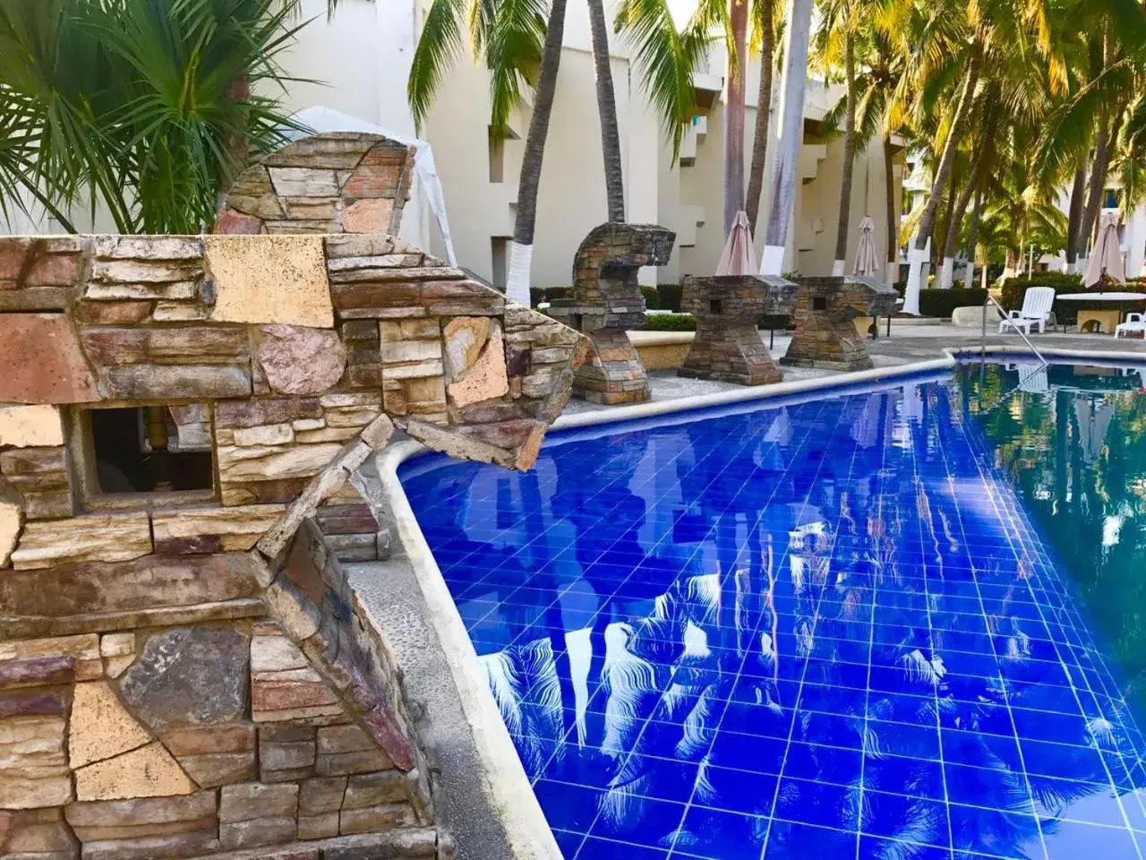 Patio, Swimming Pool in Ixtapa Palace