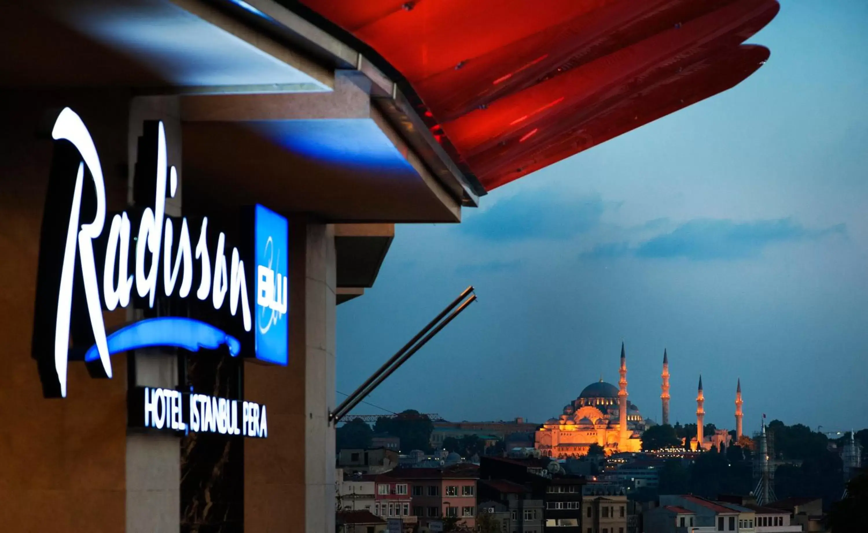 Facade/entrance, Property Logo/Sign in Radisson Blu Hotel Istanbul Pera
