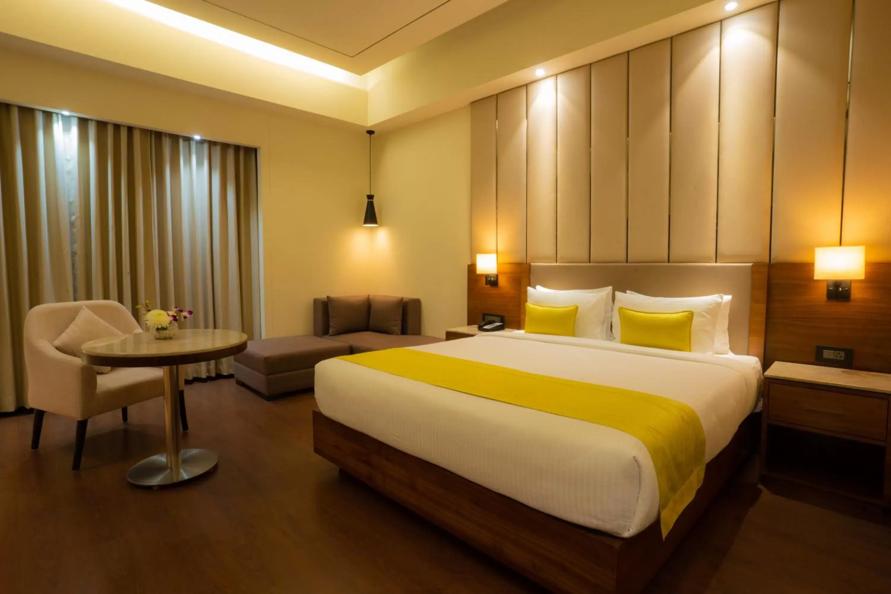 Photo of the whole room, Bed in Ratnamouli Palace Photo of the whole room, Bed in Ratnamouli Palace