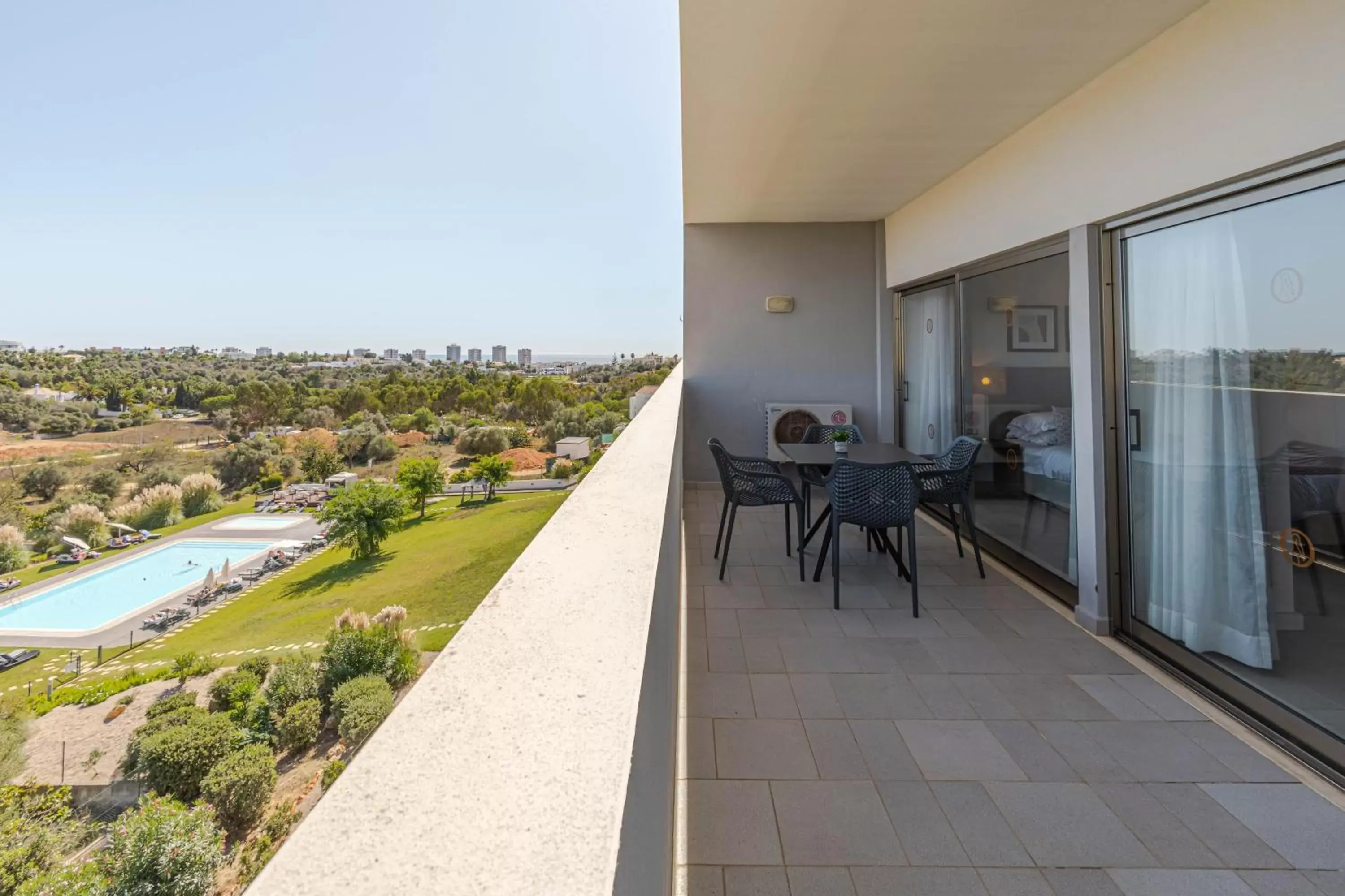 View (from property/room), Balcony/Terrace in Pelican Alvor