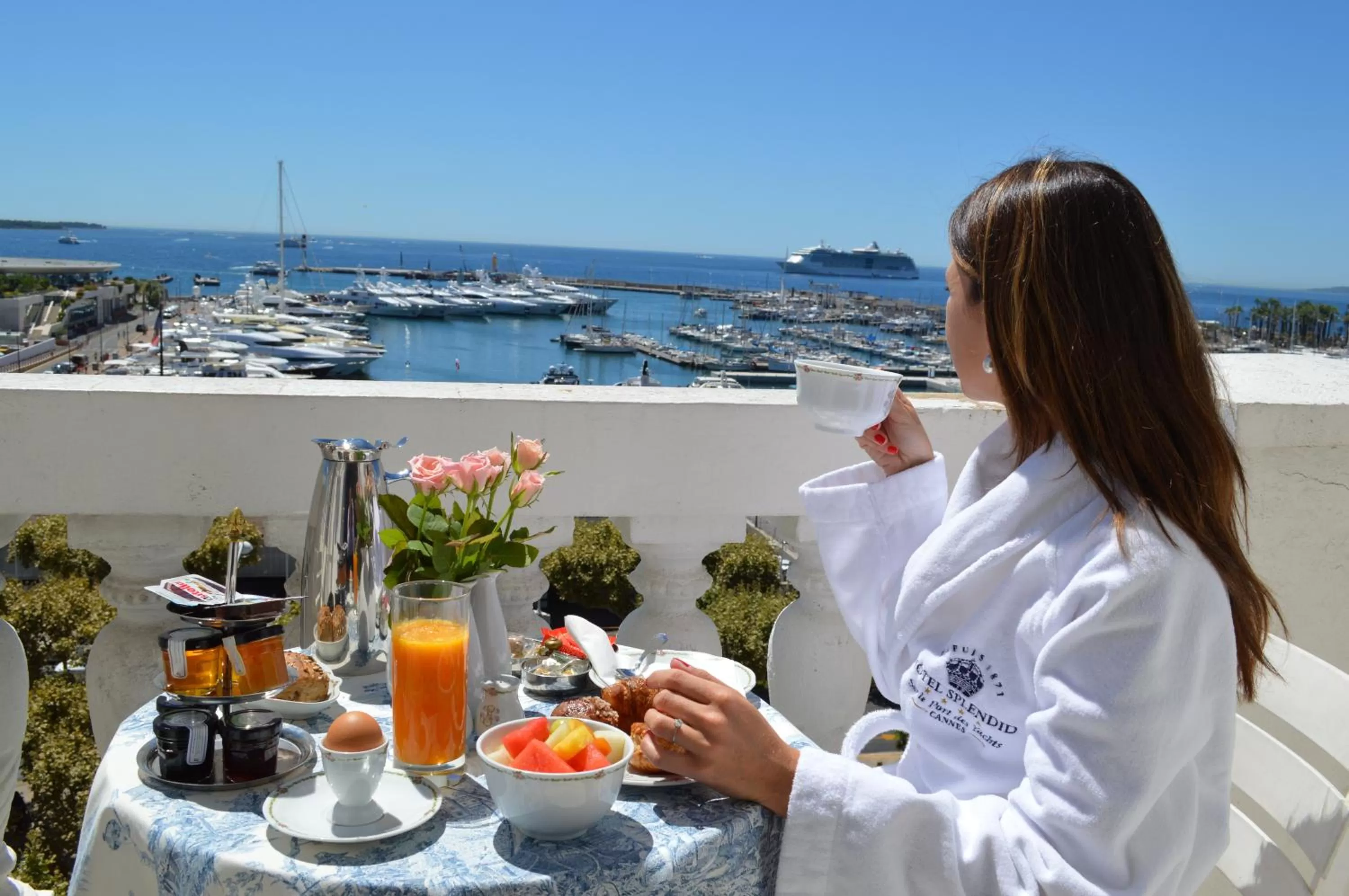 Street view in Hotel Splendid