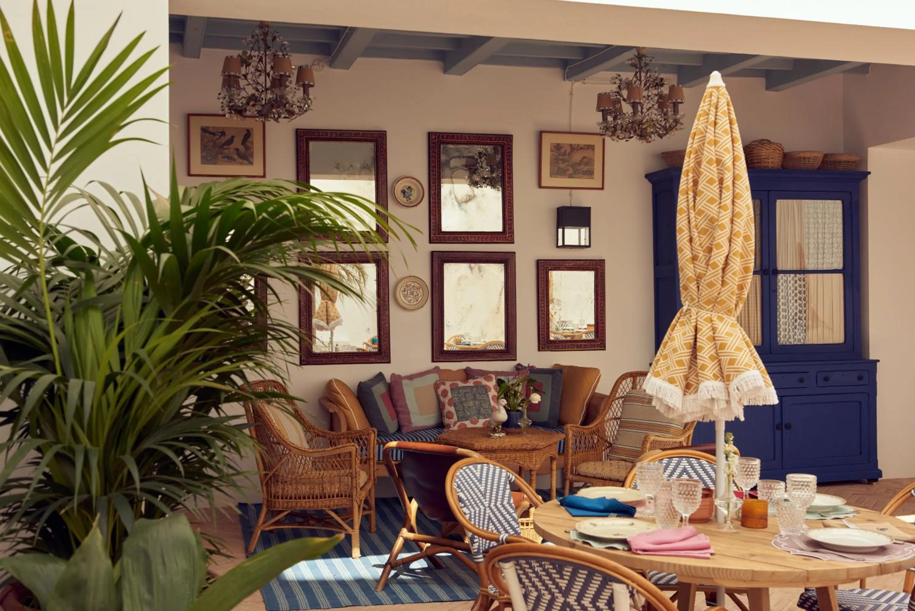 Patio in Cristine Bedfor Mahon Boutique Hotel