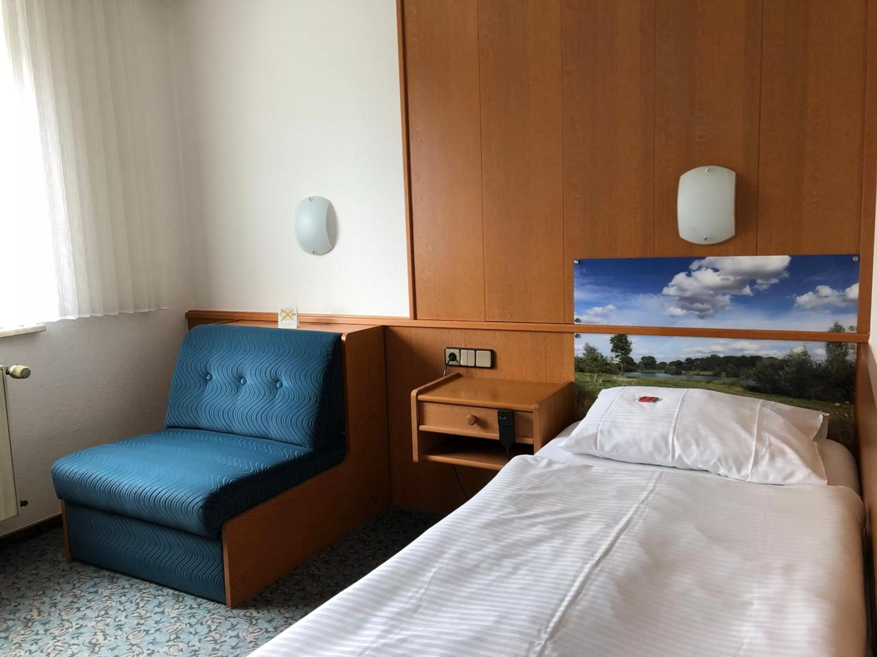 Photo of the whole room, Bed in Hotel Hubertus Hamacher