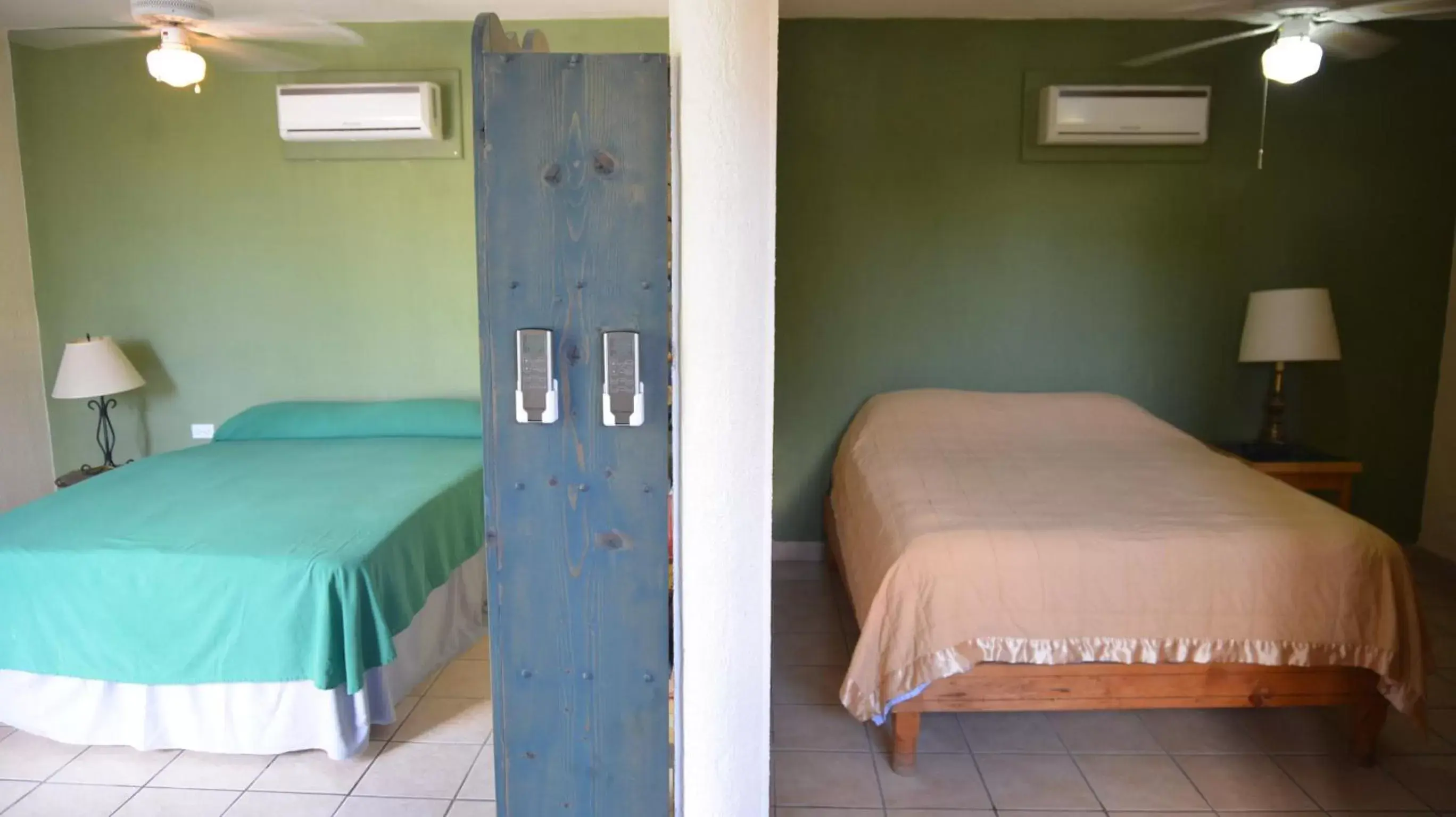 Double room with divider 99 in Casabuena B&B