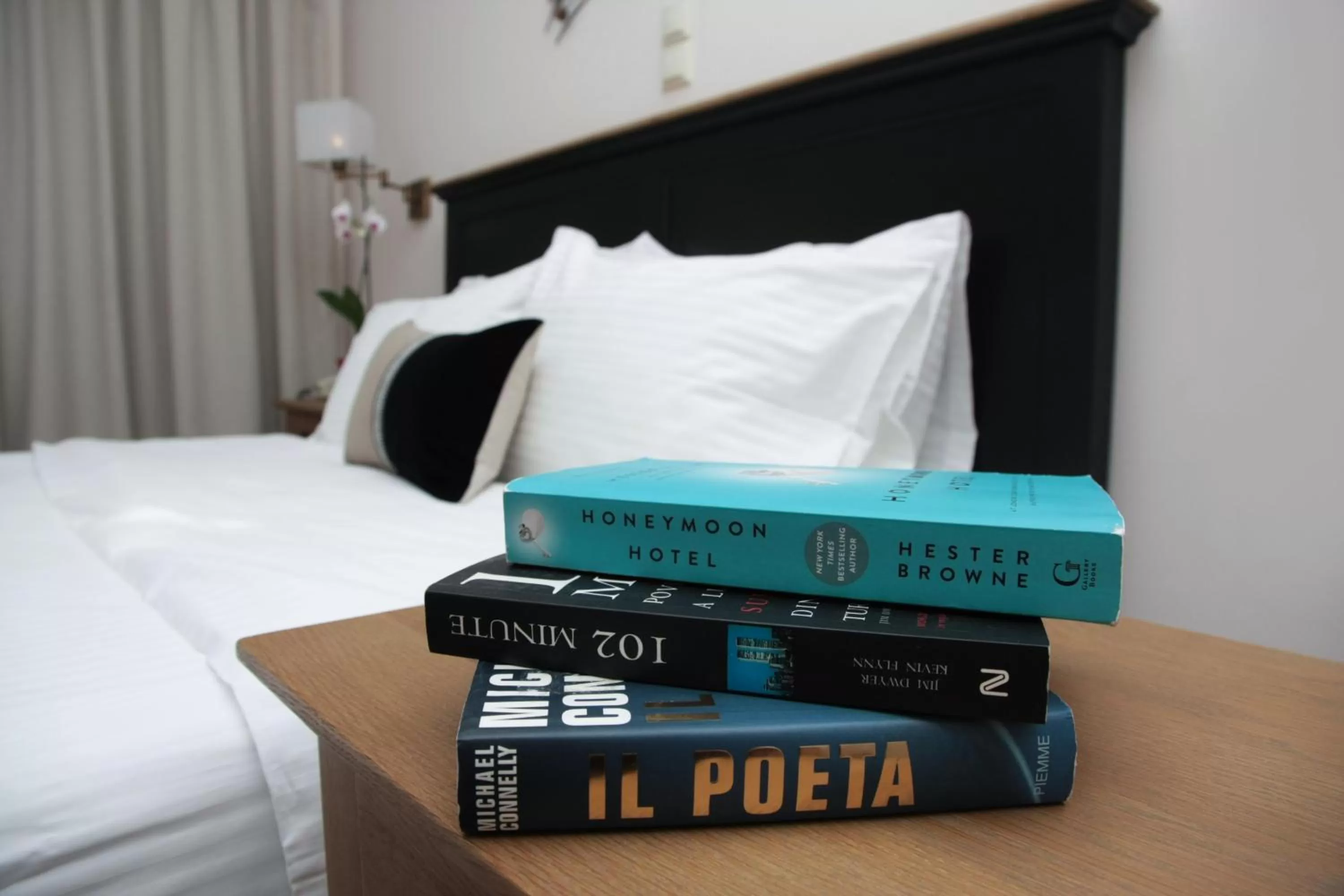 Bed in Green Hill Hotel