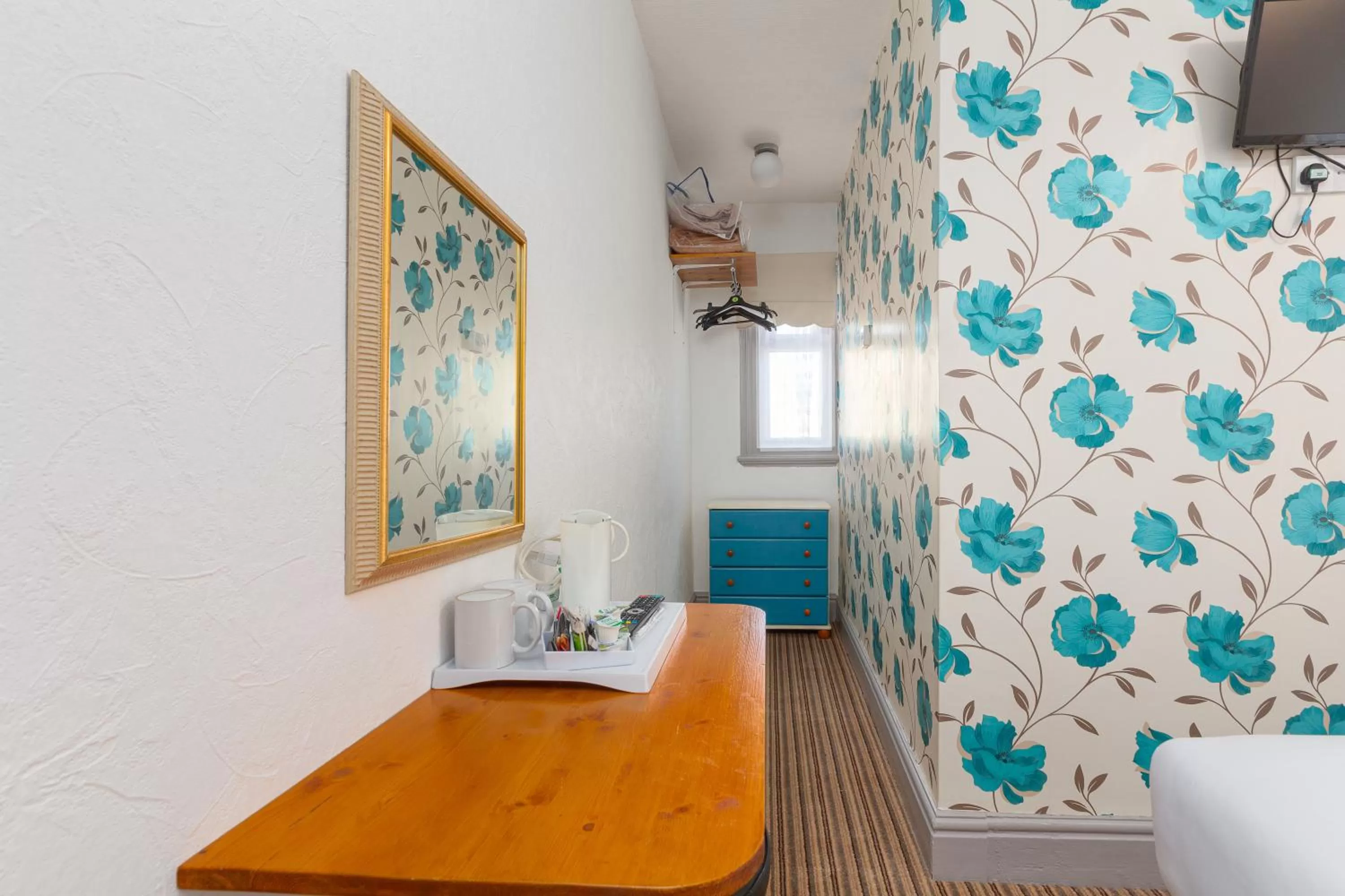 Bedroom in The Sandringham Court Hotel & Apartment Welcoming Large and Small Groups for 15 years