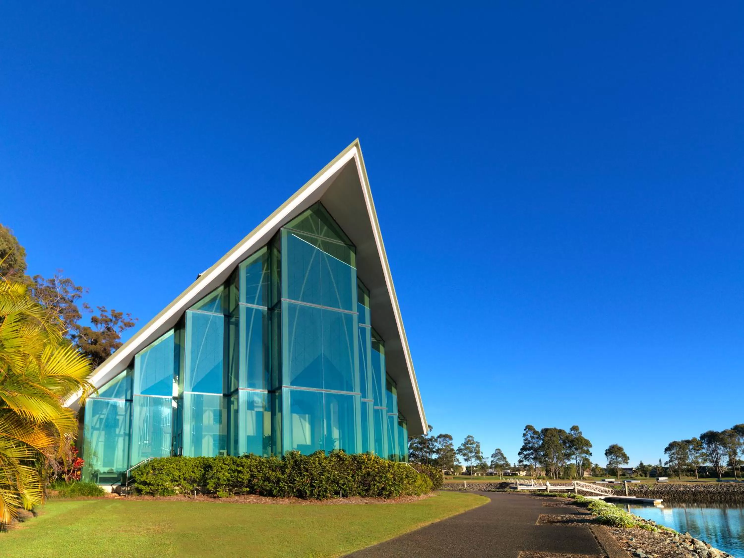 Decorative detail in InterContinental Sanctuary Cove Resort by IHG