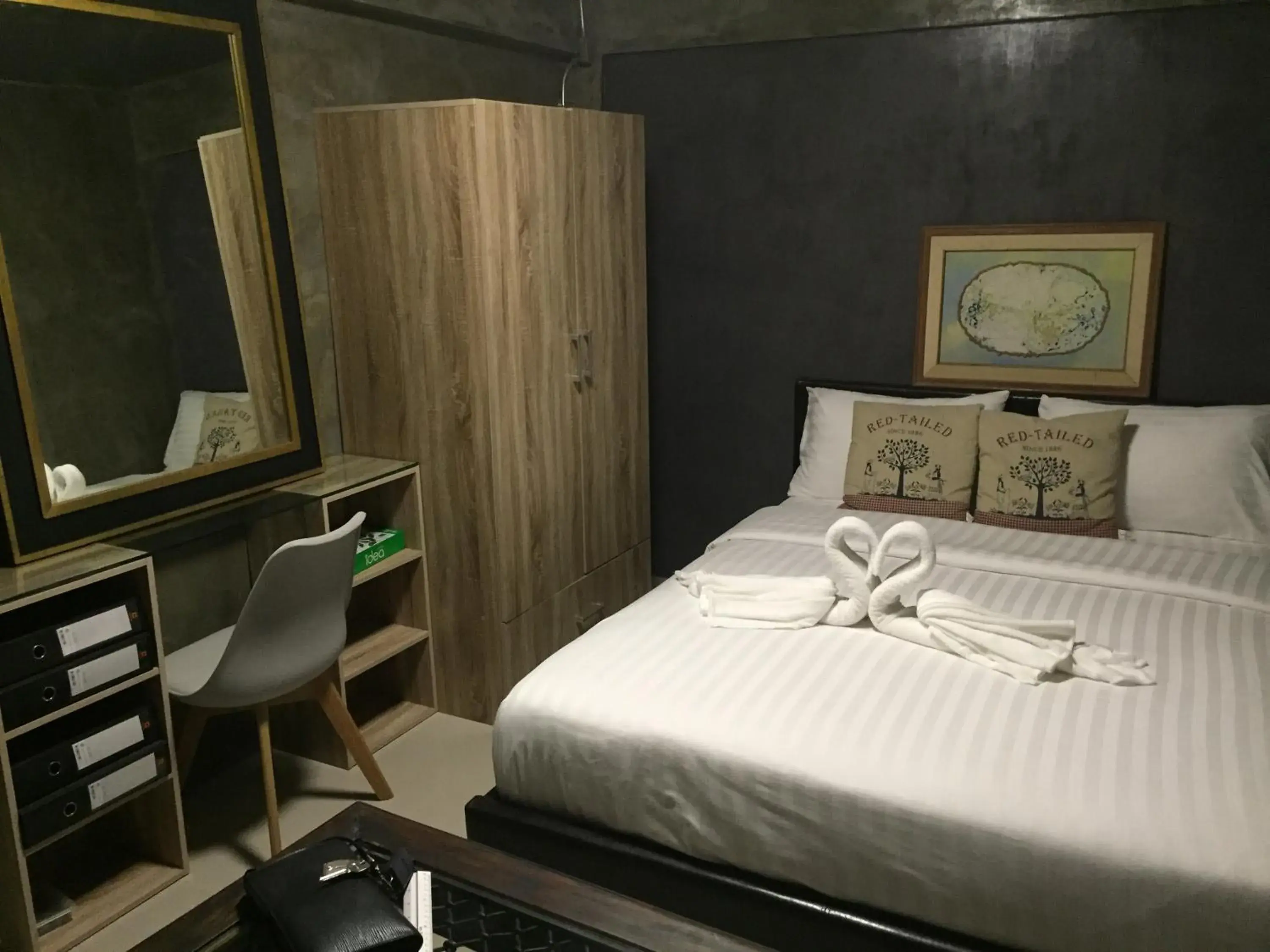Bedroom, Room Photo in Loft 21 Apartment Romklao