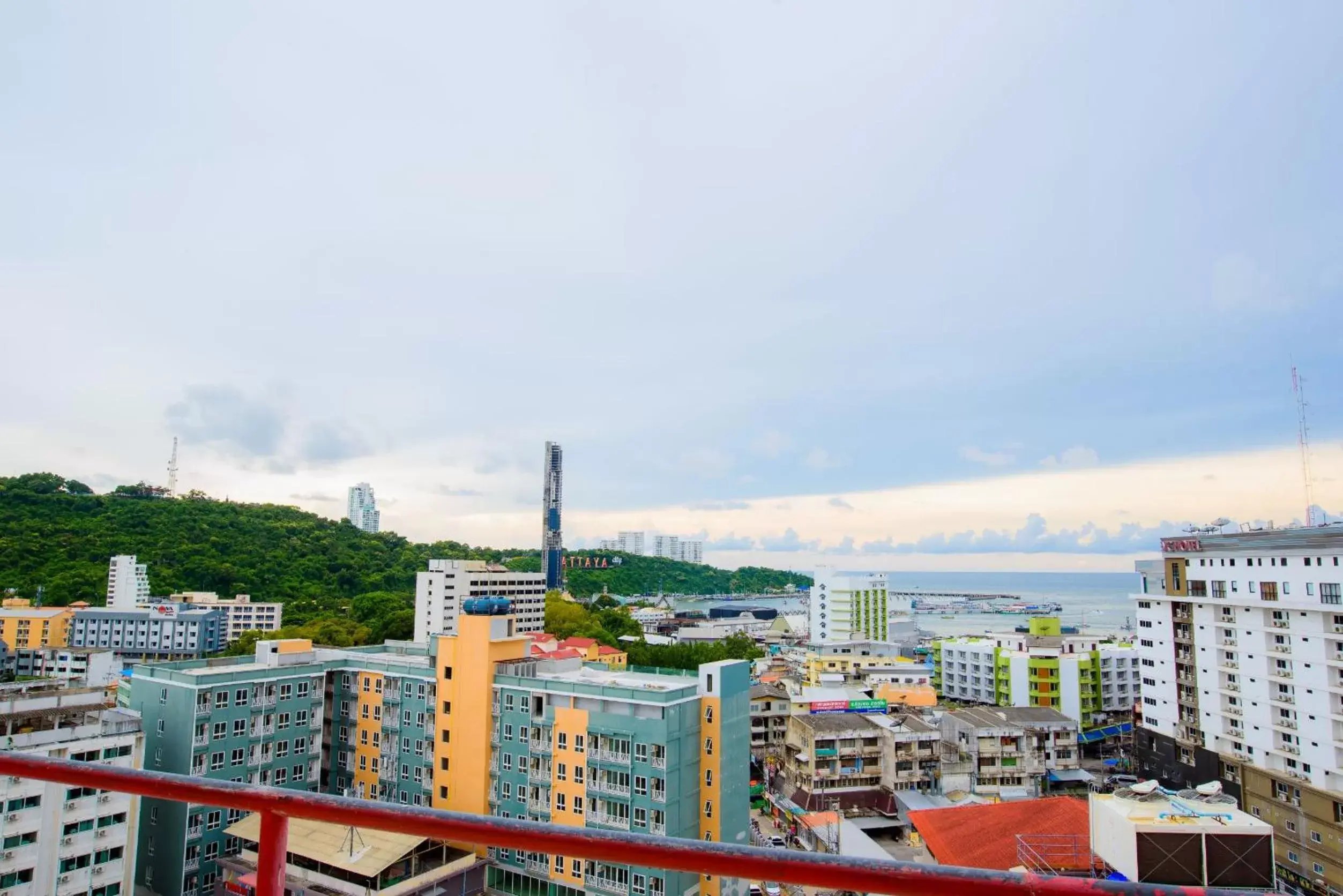 City view in Marine Yensabai Pattaya City view in Marine Yensabai Pattaya