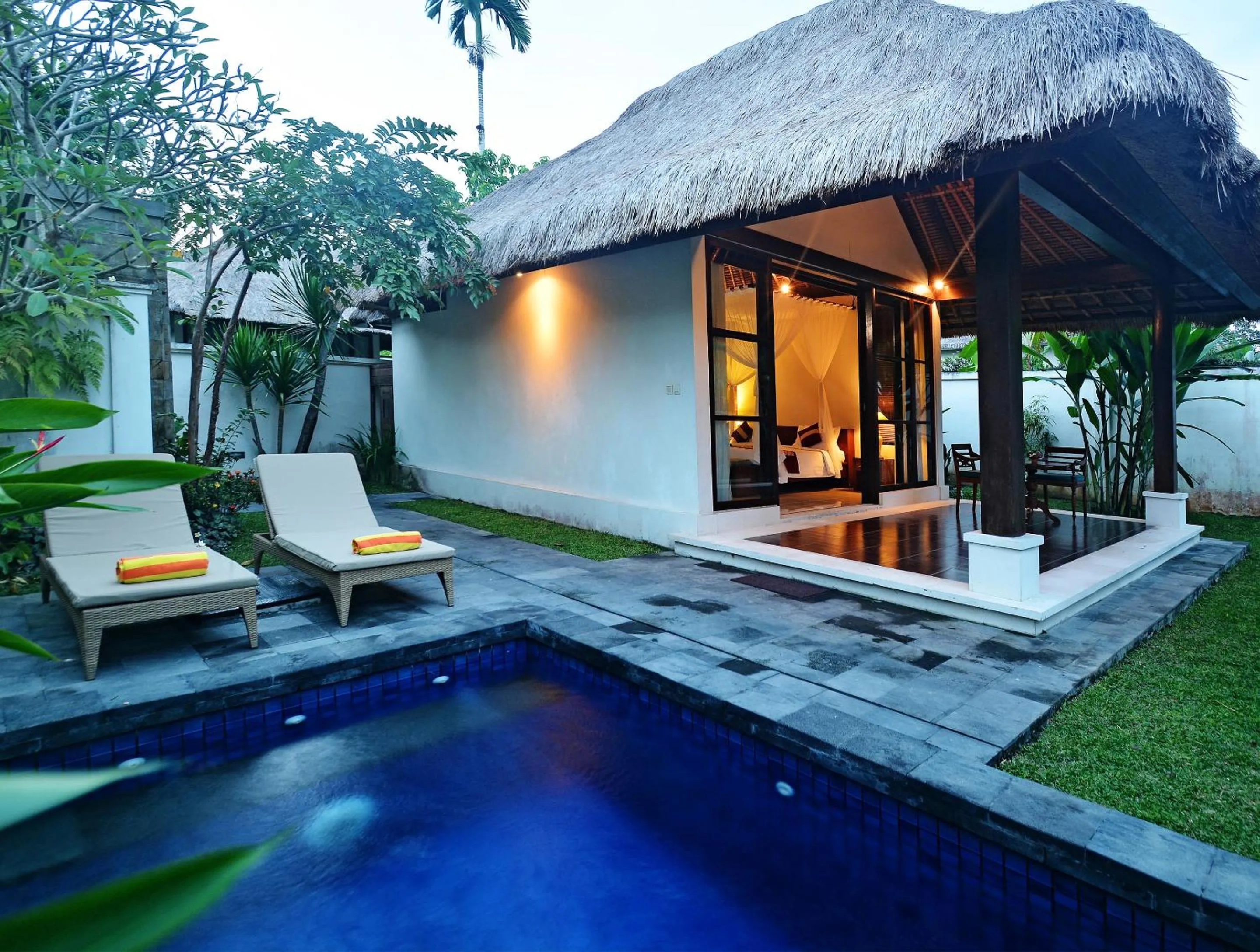 Swimming pool in Pertiwi Resort & Spa