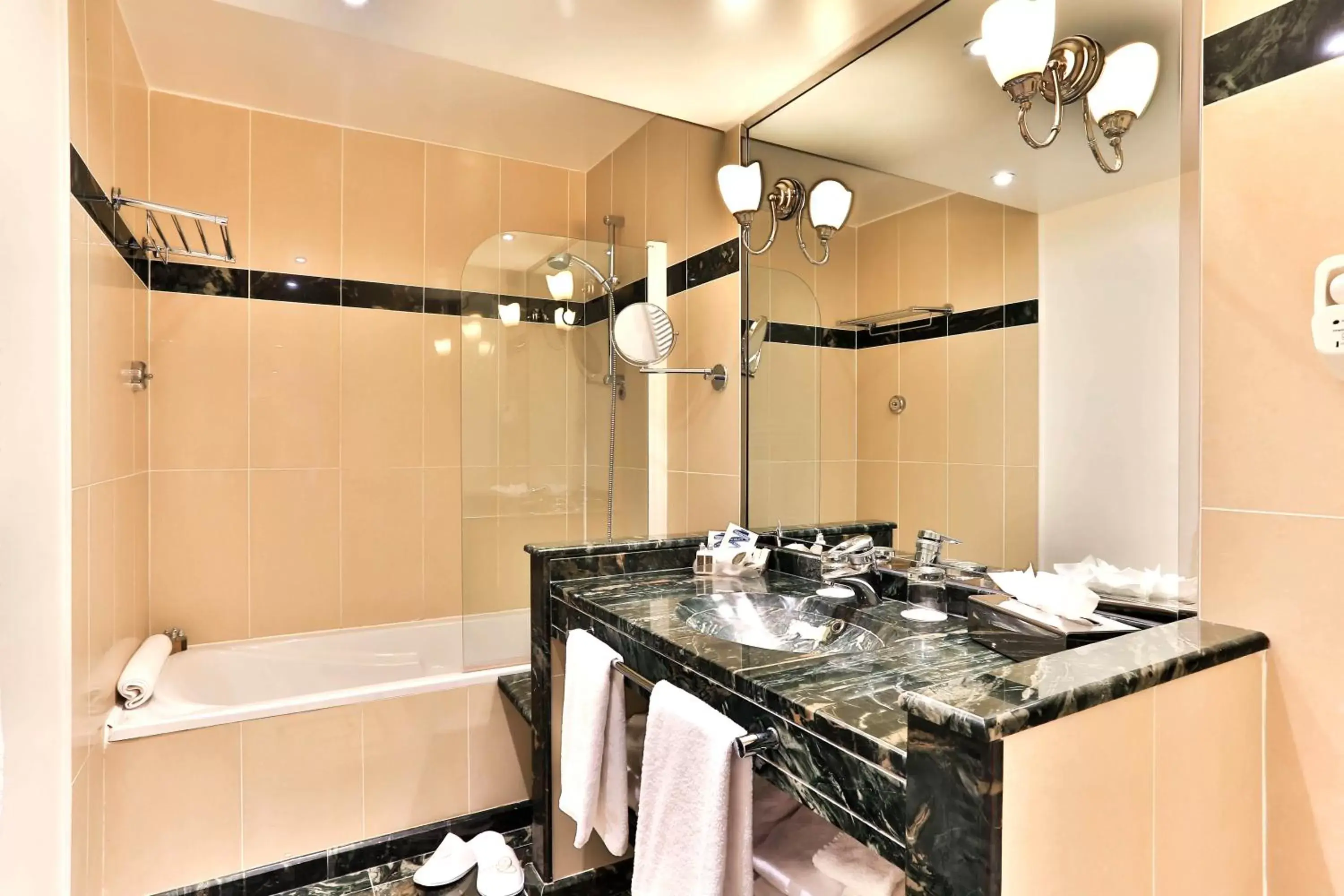 Bathroom, Coffee/Tea Facilities in Fraser Suites Le Claridge Champs-Elysées