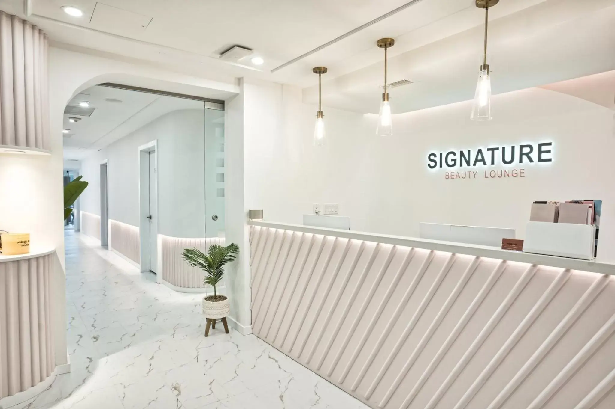 Spa and wellness centre/facilities in Holiday Inn Toronto Downtown Centre by IHG Spa and wellness centre/facilities in Holiday Inn Toronto Downtown Centre by IHG