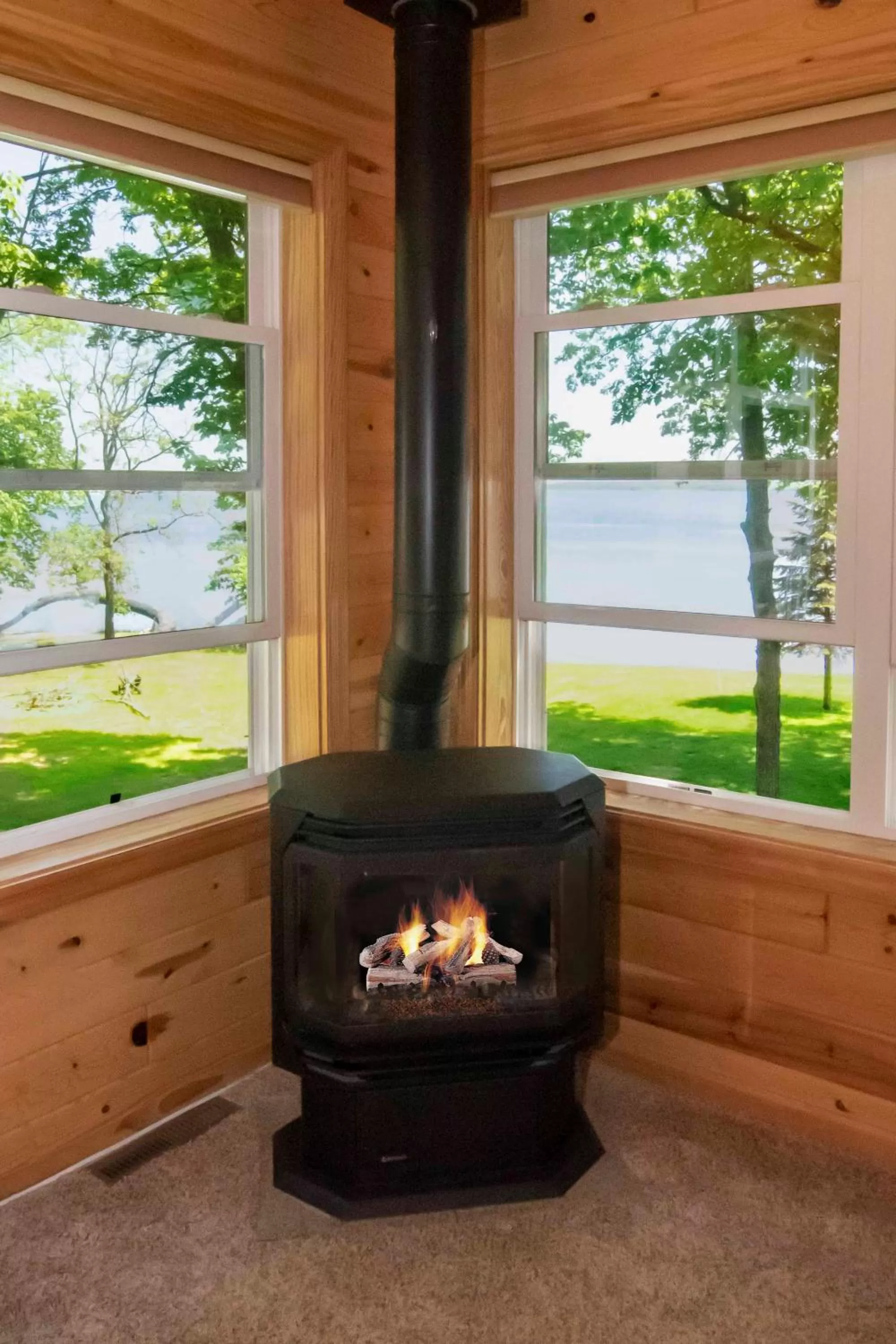 Bedroom in Leech Lake Resort Bed & Breakfast