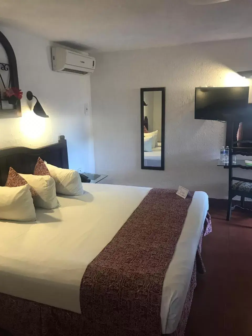 Bed in Hotel Maya Yucatan