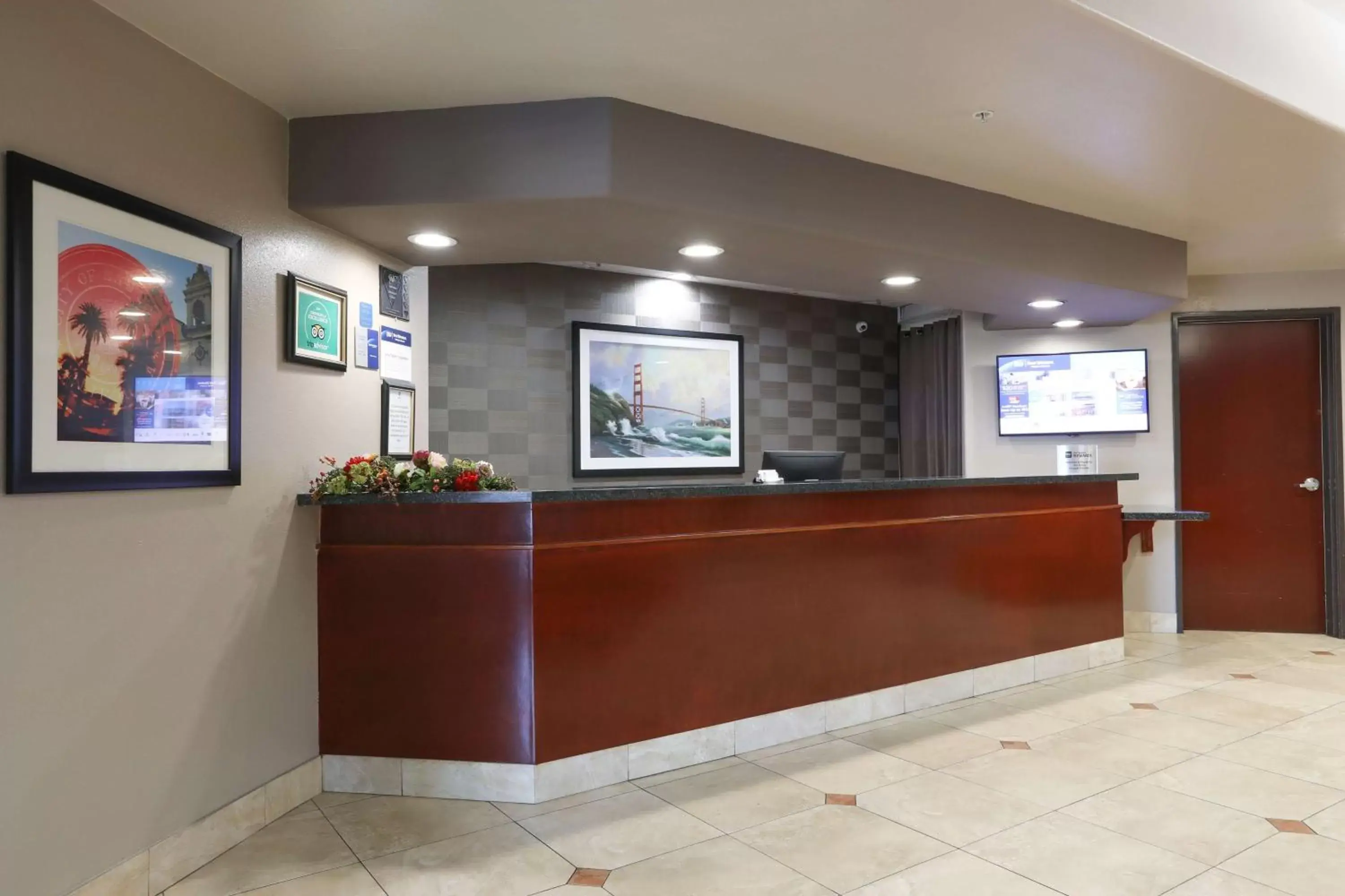 Lobby or reception, Lobby/Reception in Best Western Lanai Garden Inn & Suites