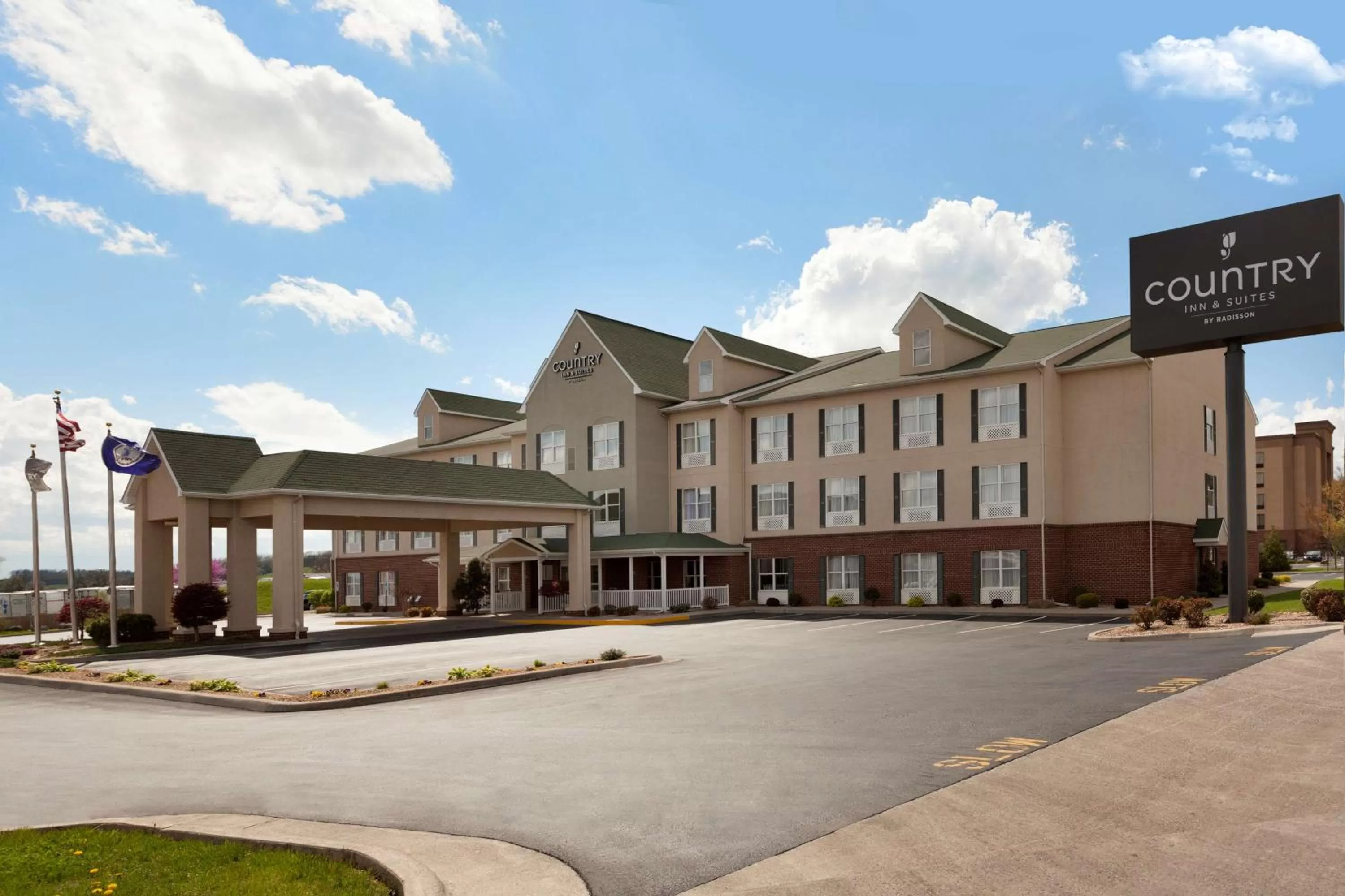 Country Inn & Suites by Radisson, Harrisonburg, VA