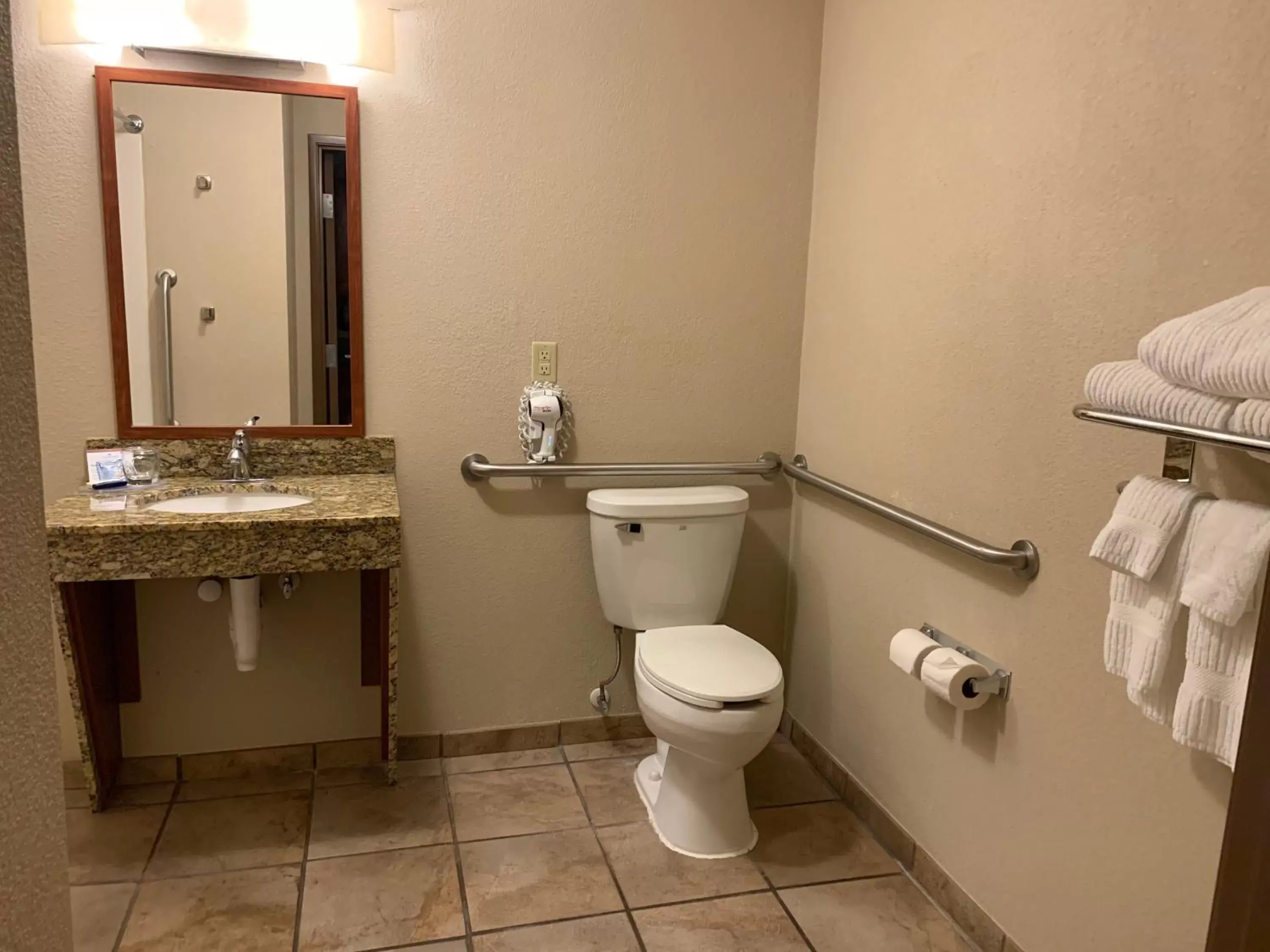 Photo of the whole room, Bathroom in Candlewood Suites Jonesboro, an IHG Hotel