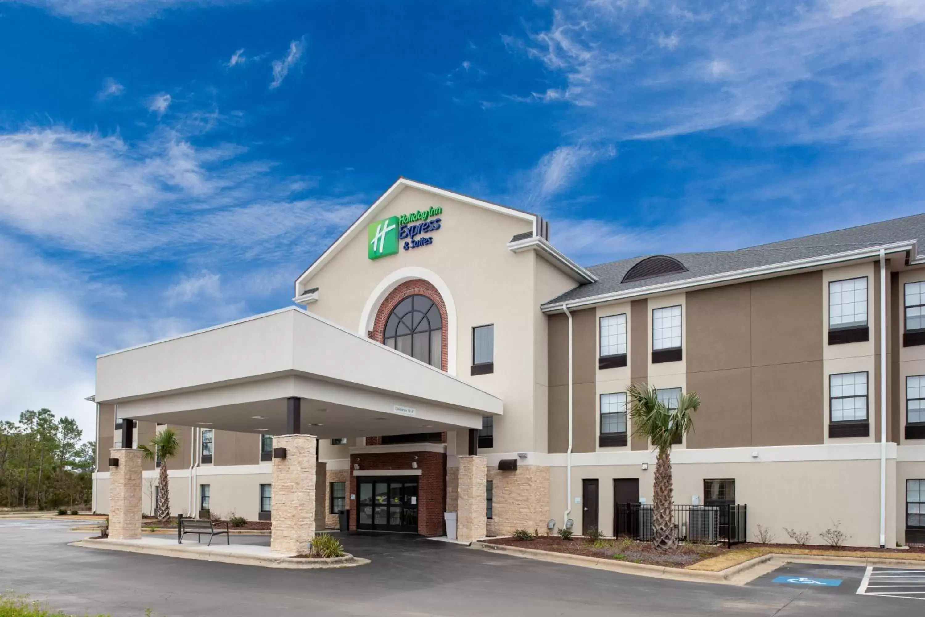 Property Building in Holiday Inn Express & Suites - Morehead City, an IHG Hotel
