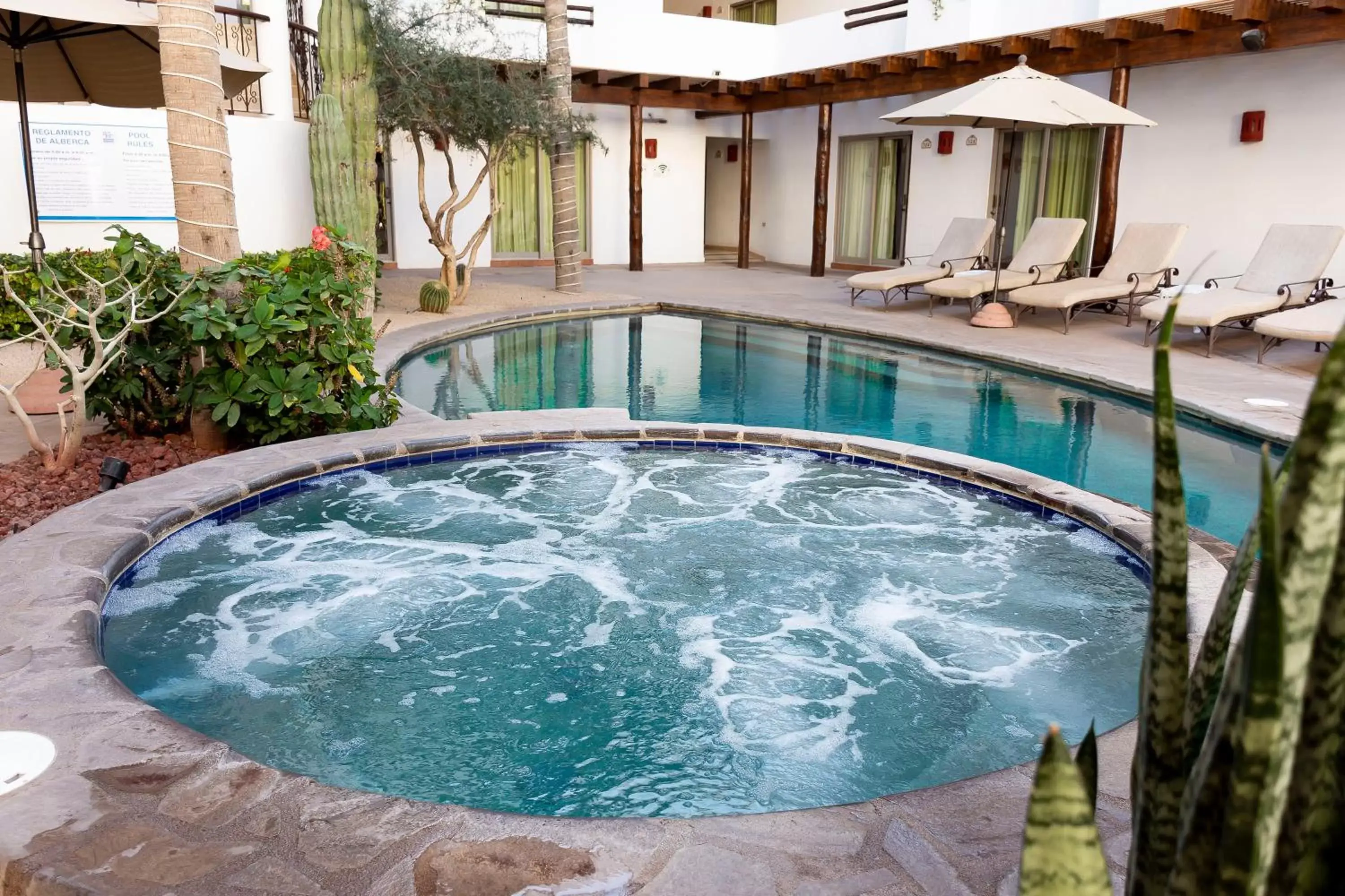 Swimming Pool in Hotel Santa Fe Loreto by Villa Group