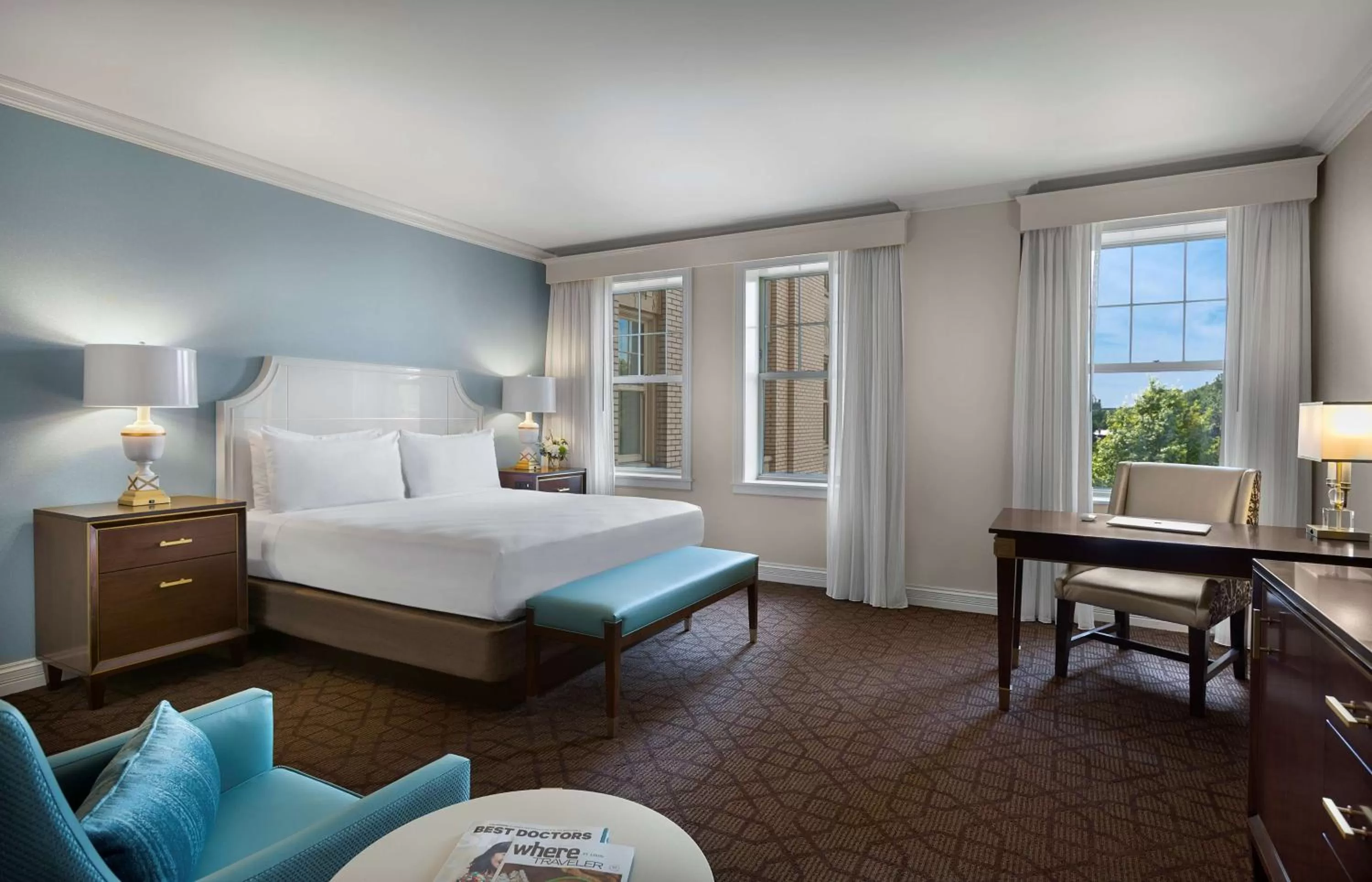 Bedroom, Bed in The Royal Sonesta Chase Park Plaza St Louis