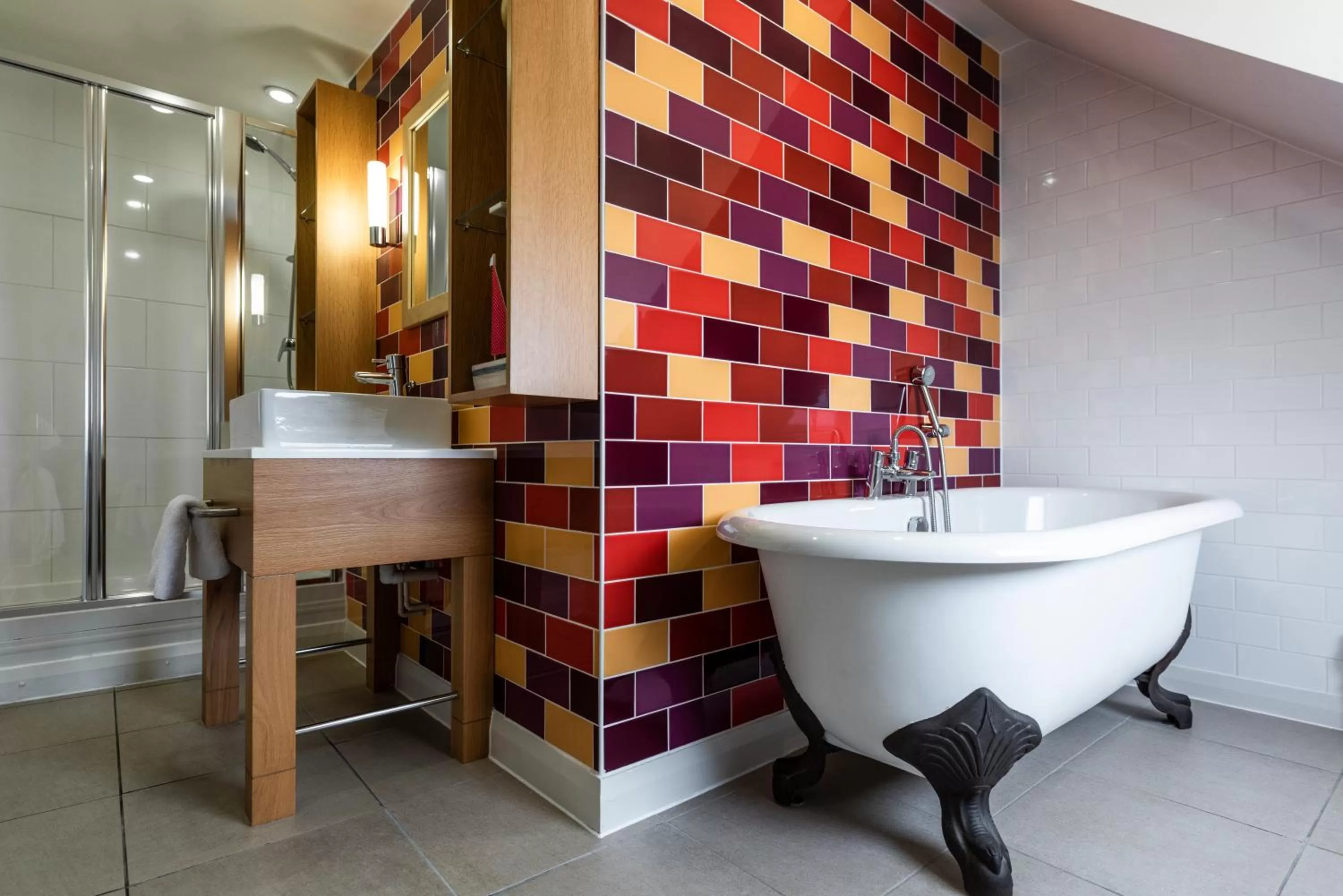 Shower in The Brudenell