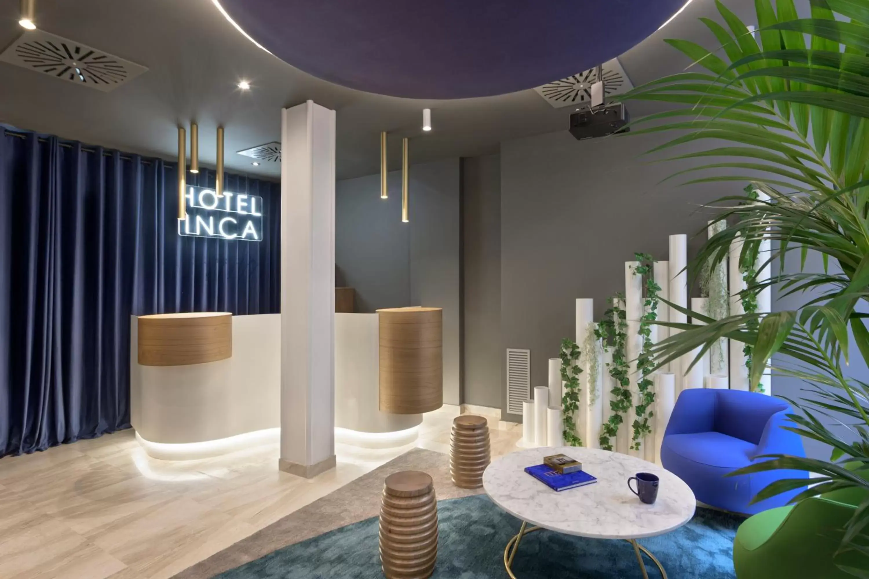 Lobby or reception in Hotel Inca Lobby or reception in Hotel Inca