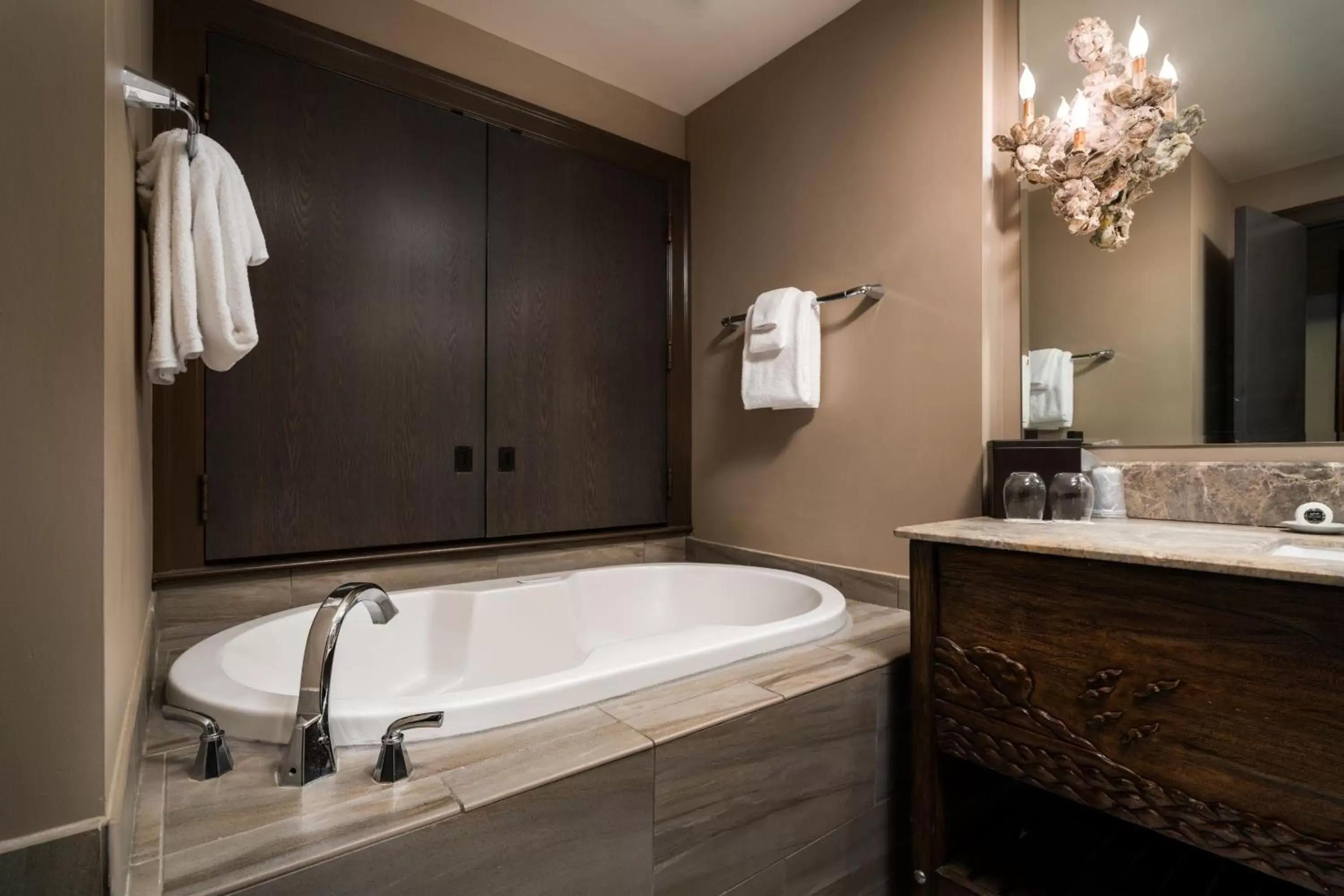 Bathroom in The Bohemian Hotel Savannah Riverfront, Autograph Collection