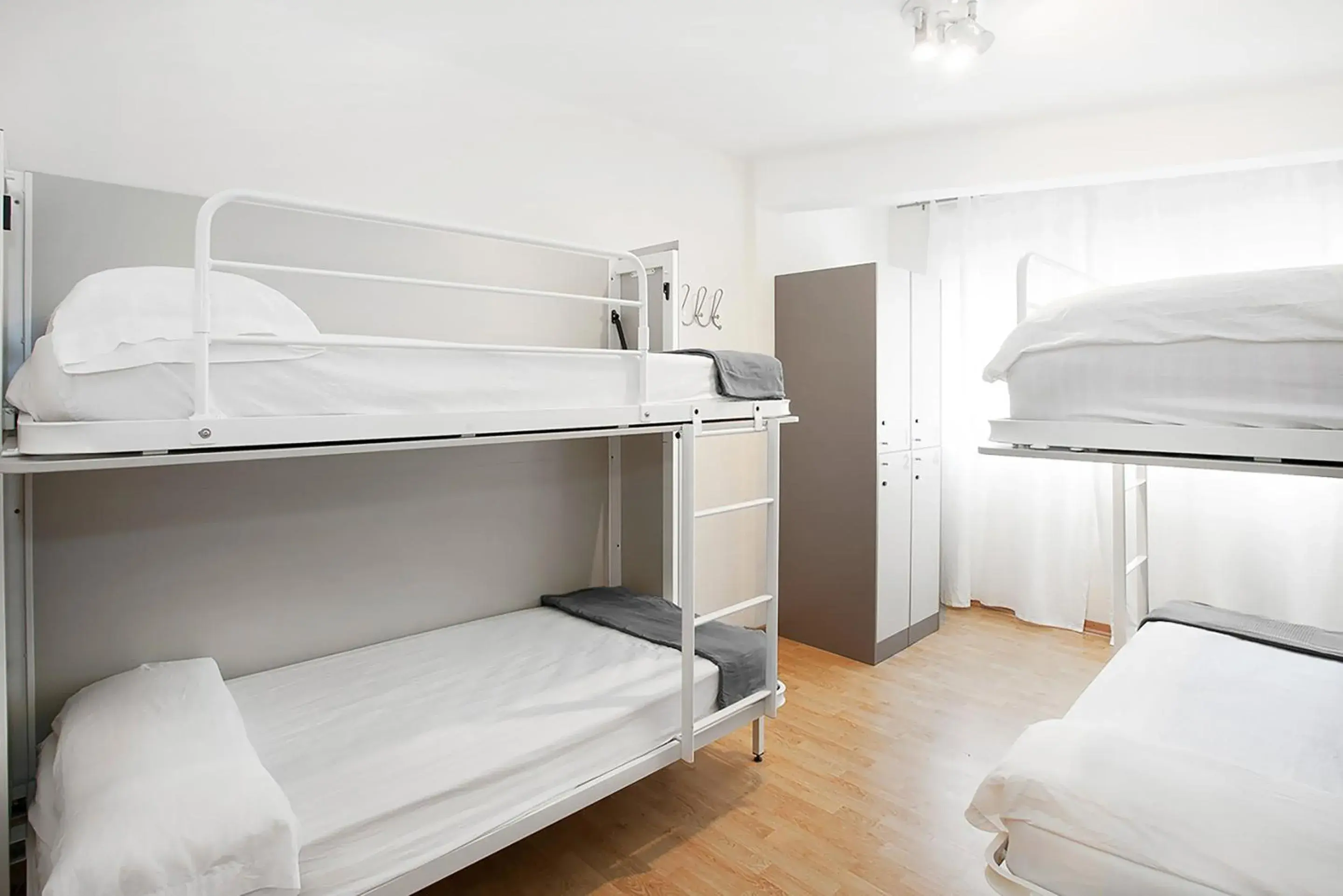 Bedroom, Bunk Bed in Sant Jordi Hostels Sagrada Familia