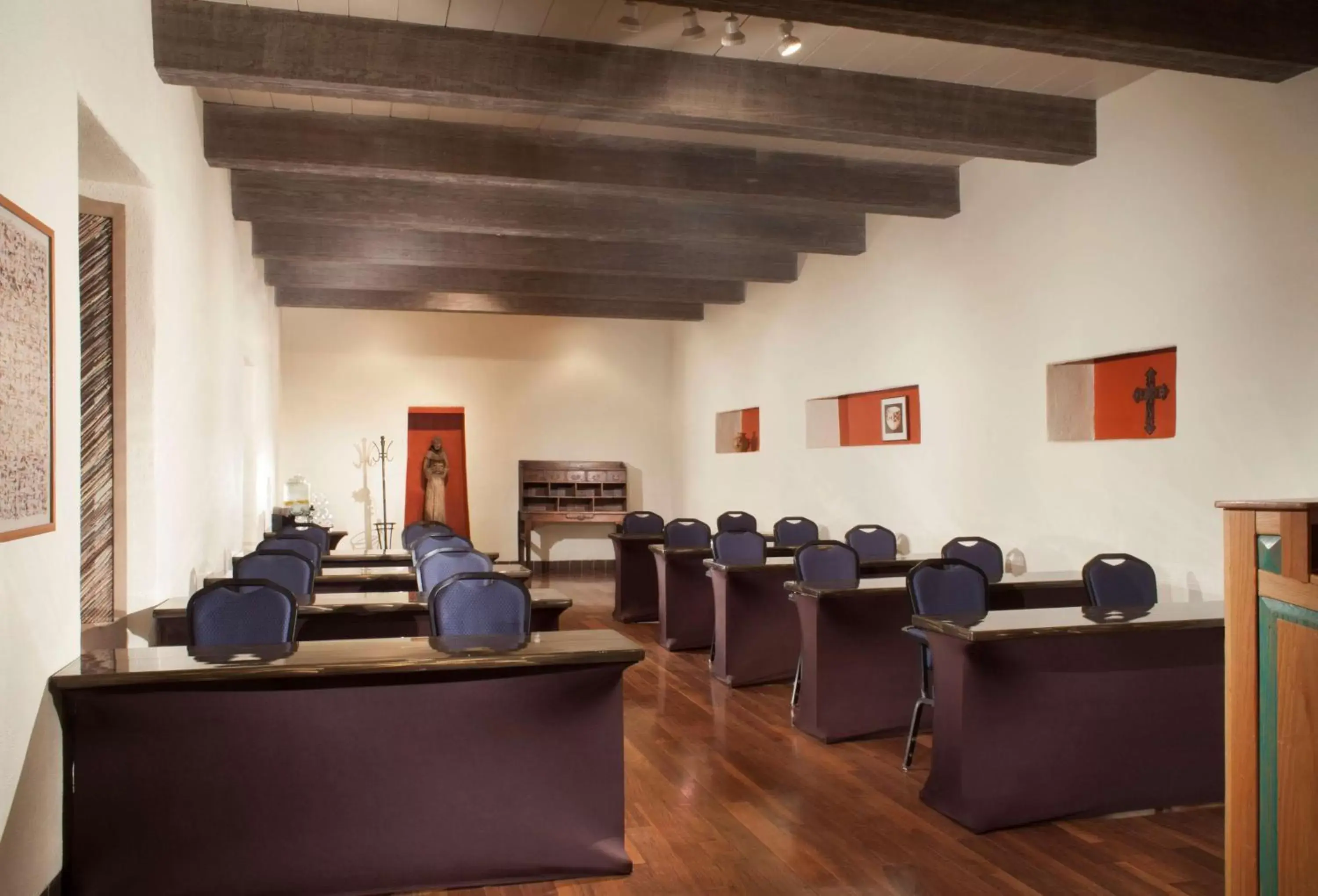 Meeting/conference room in Hilton Santa Fe Historic Plaza