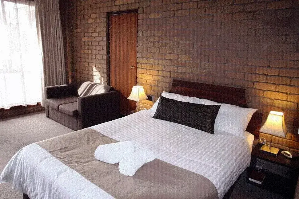 Day, Bed in Albury Classic Motor Inn
