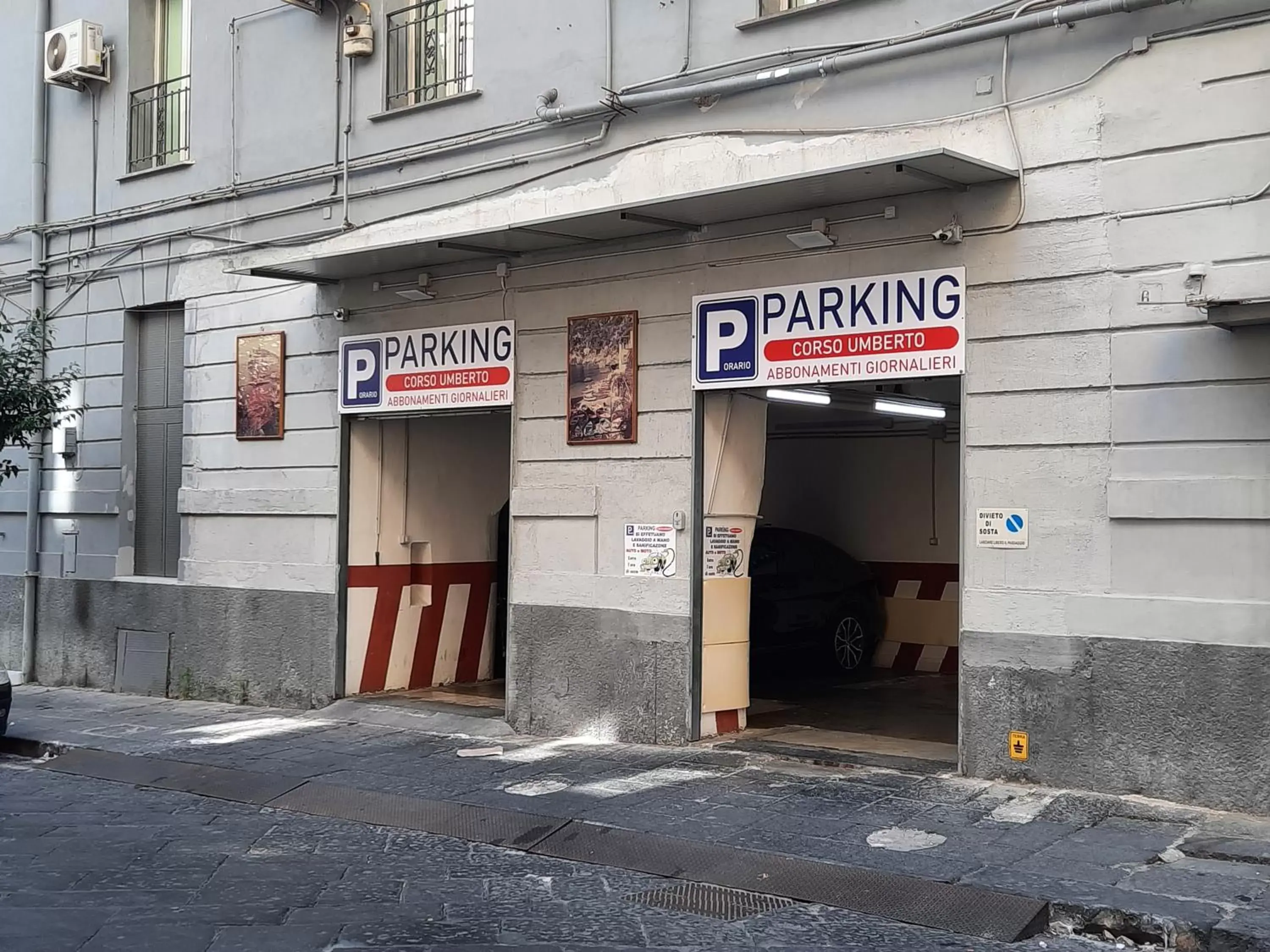 Parking in B&B BellaNapoli