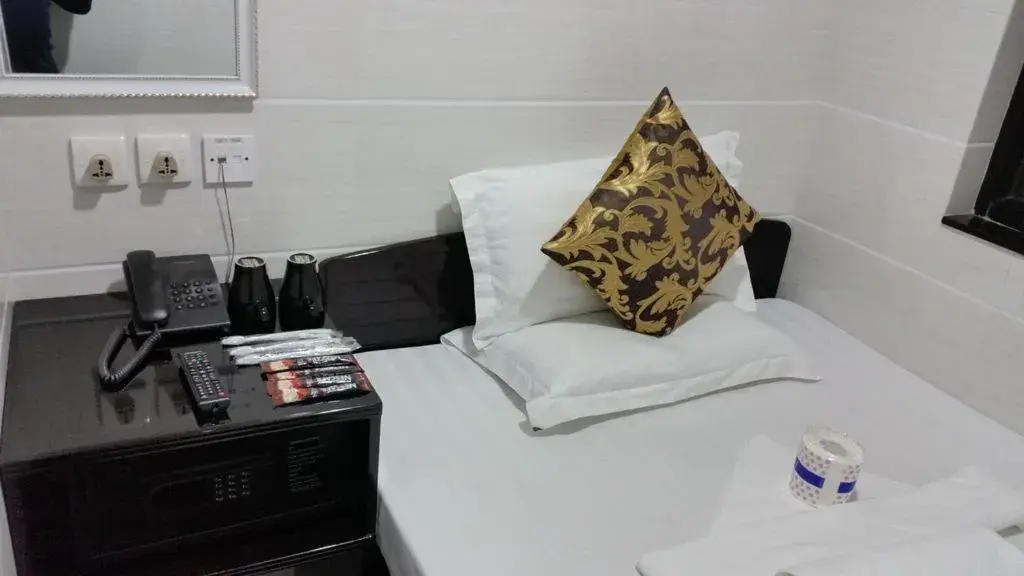 Bed in Super Guest House