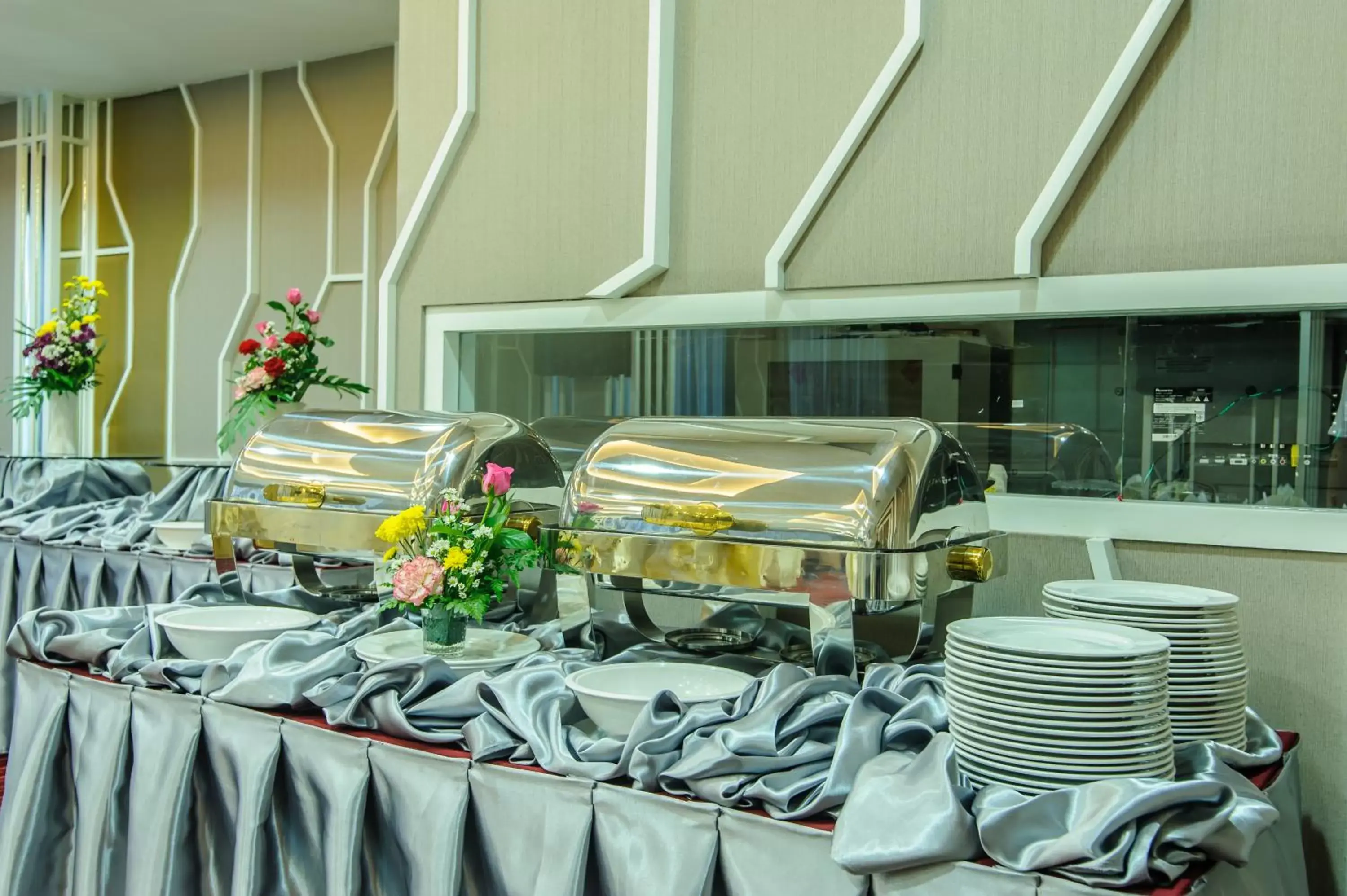 Banquet/Function facilities, Restaurant/Places to Eat in The Paradiso JK Design Hotel