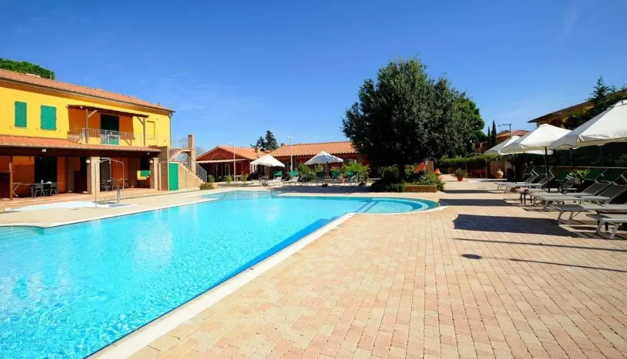 Swimming Pool in Ombra Verde Residence e B&B