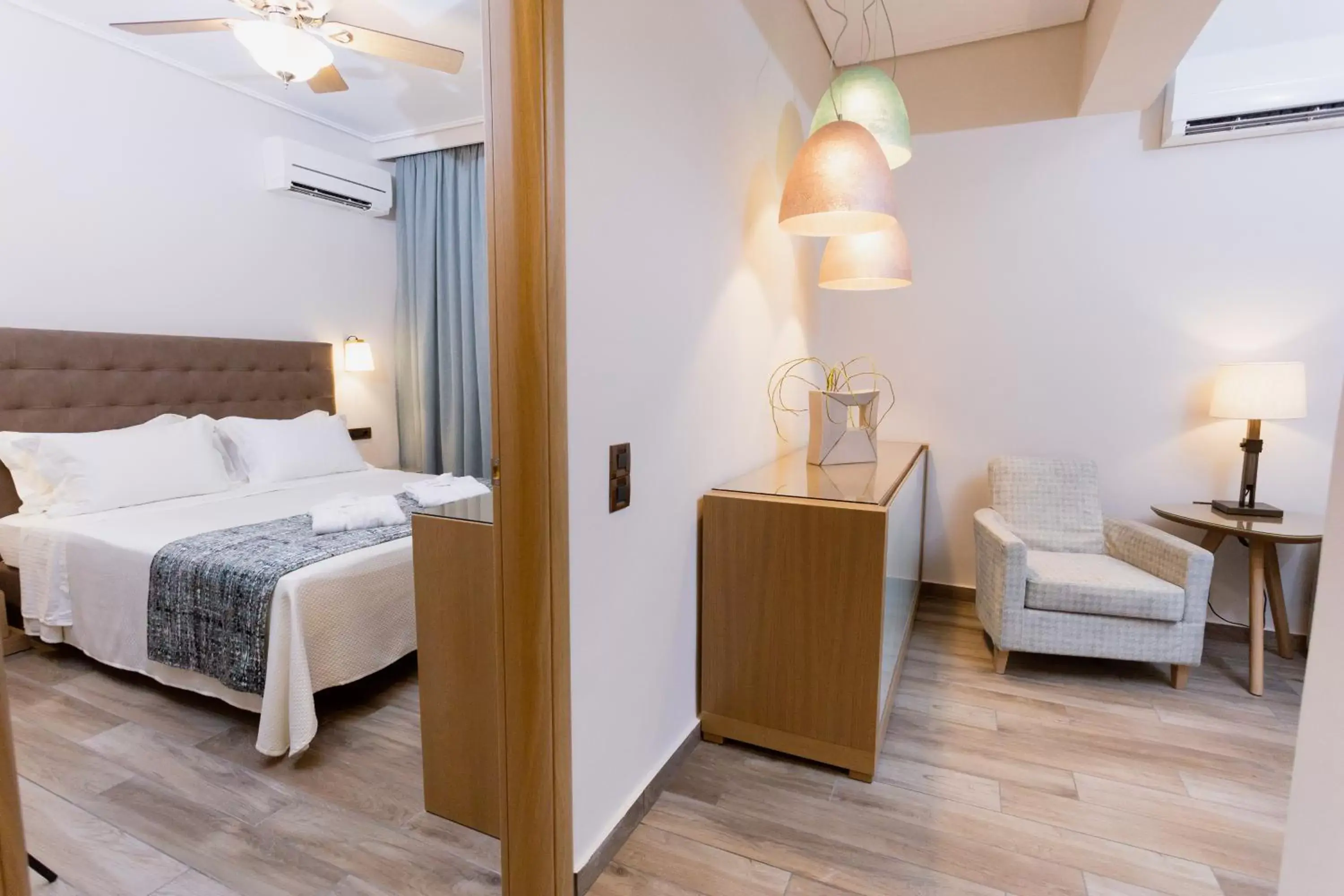 Photo of the whole room, Bed in Akti Taygetos - Conference Resort Photo of the whole room, Bed in Akti Taygetos - Conference Resort