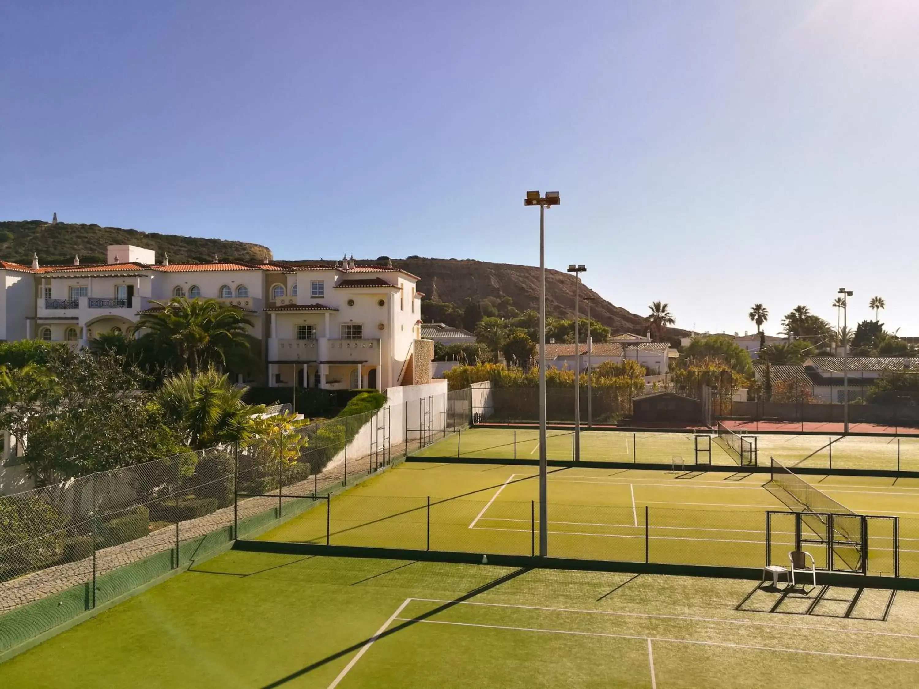 Tennis court, Tennis/Squash in Club House CVL