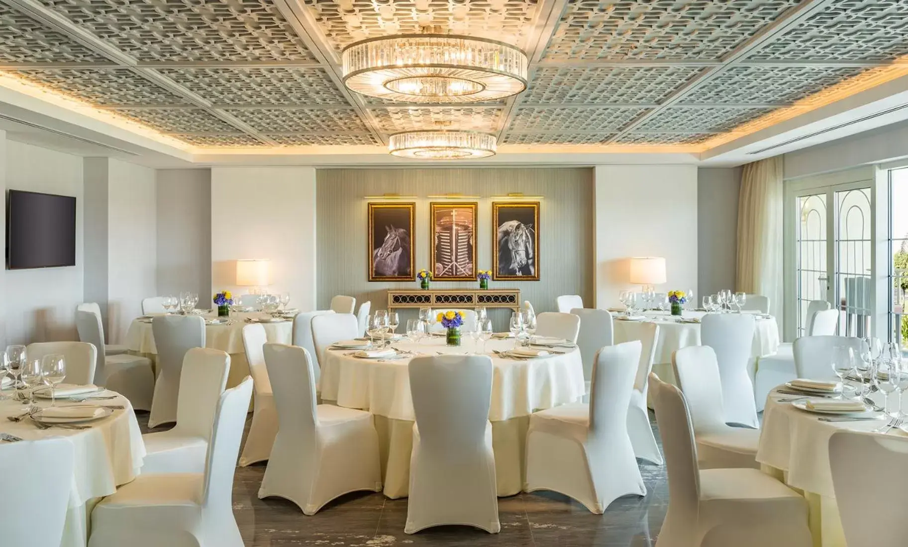 Banquet/Function facilities, Restaurant/Places to Eat in Al Habtoor Polo Resort