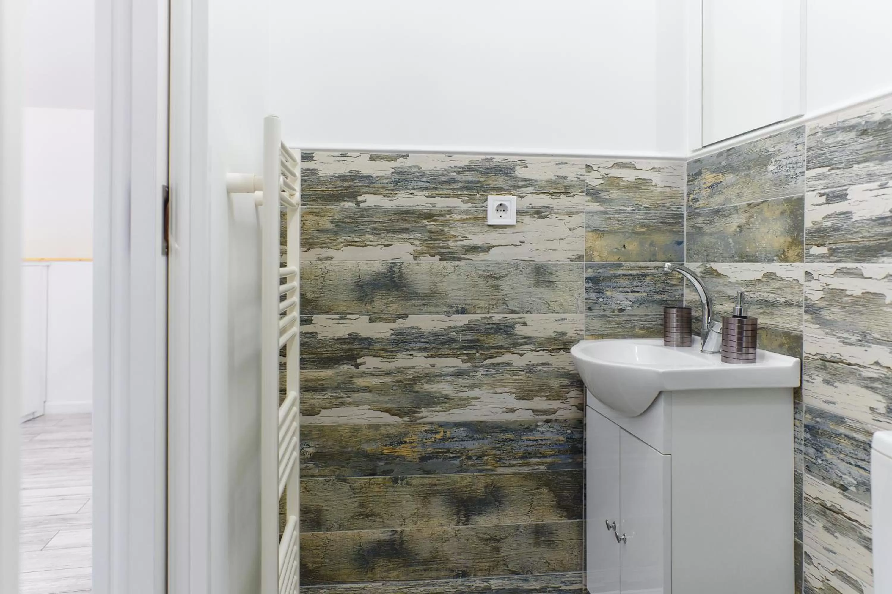 Shower in Bella House Apartaments