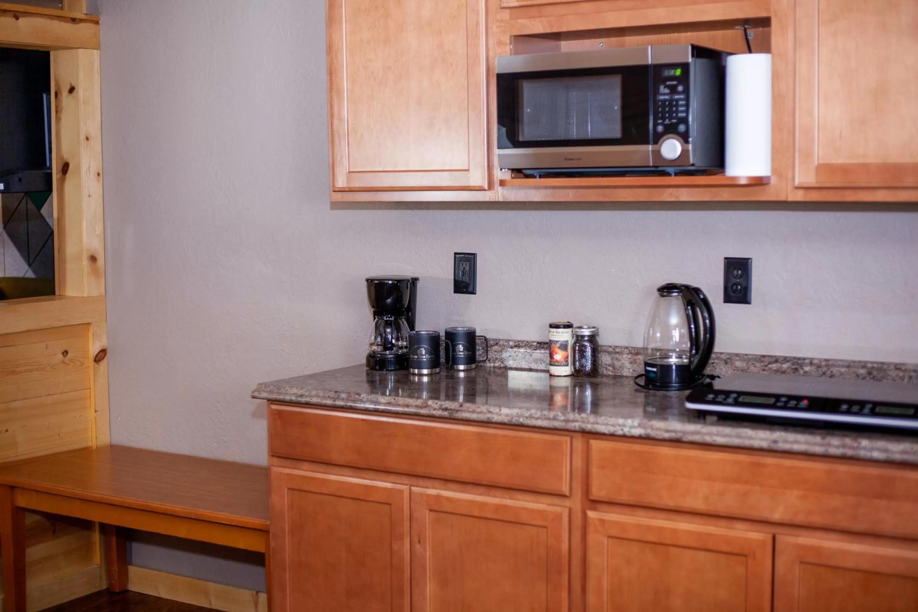 kitchen in Crooked River Ranch Cabins