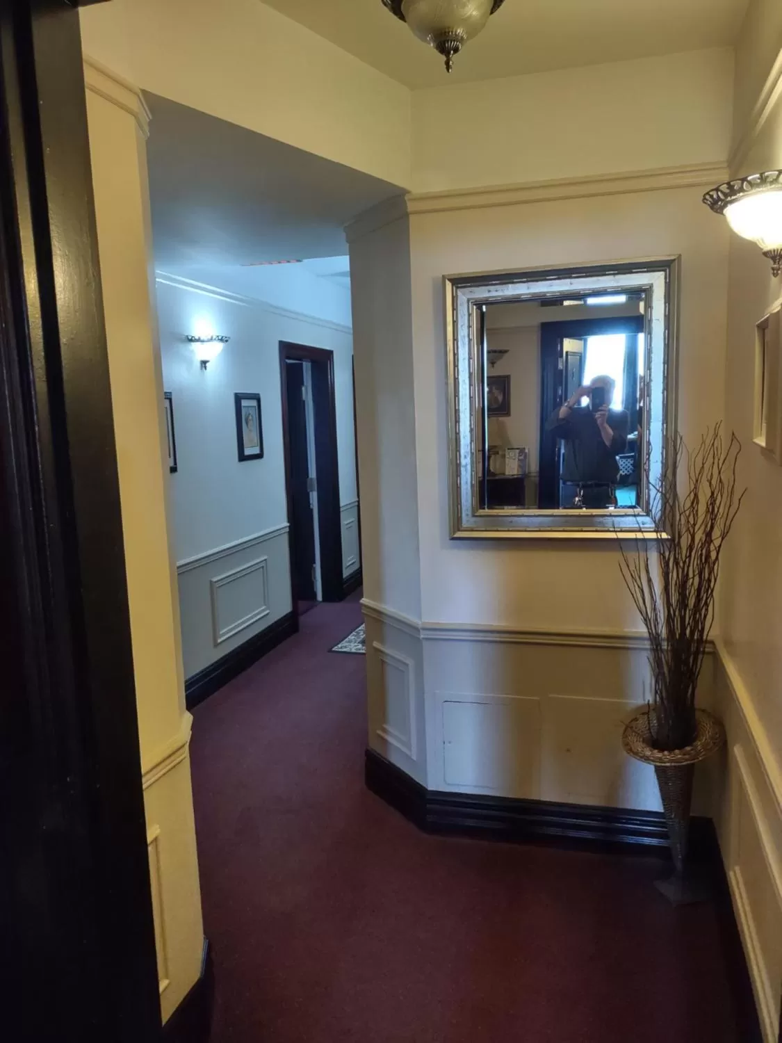 Decorative detail, TV/Entertainment Center in The King George Inn