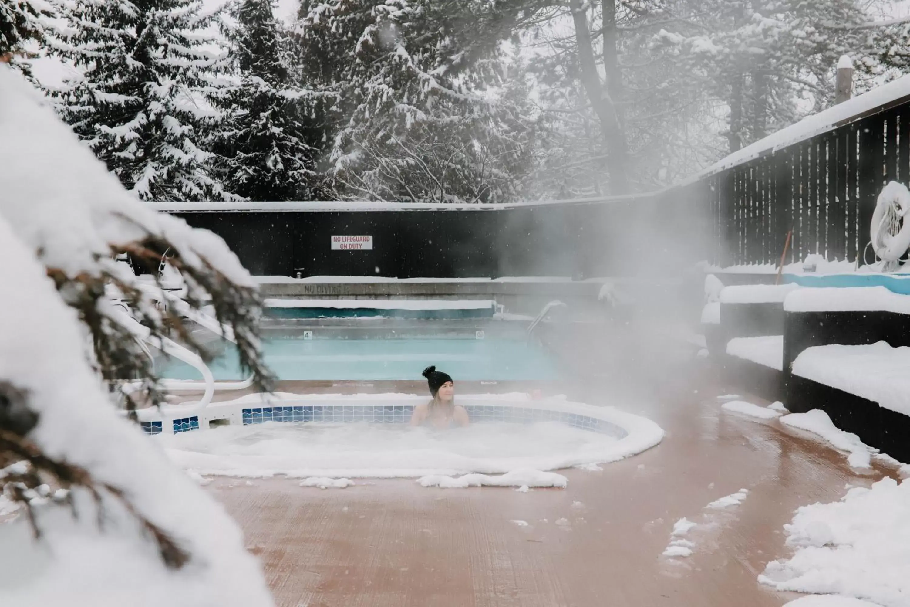 Swimming pool, Winter in Adara Hotel