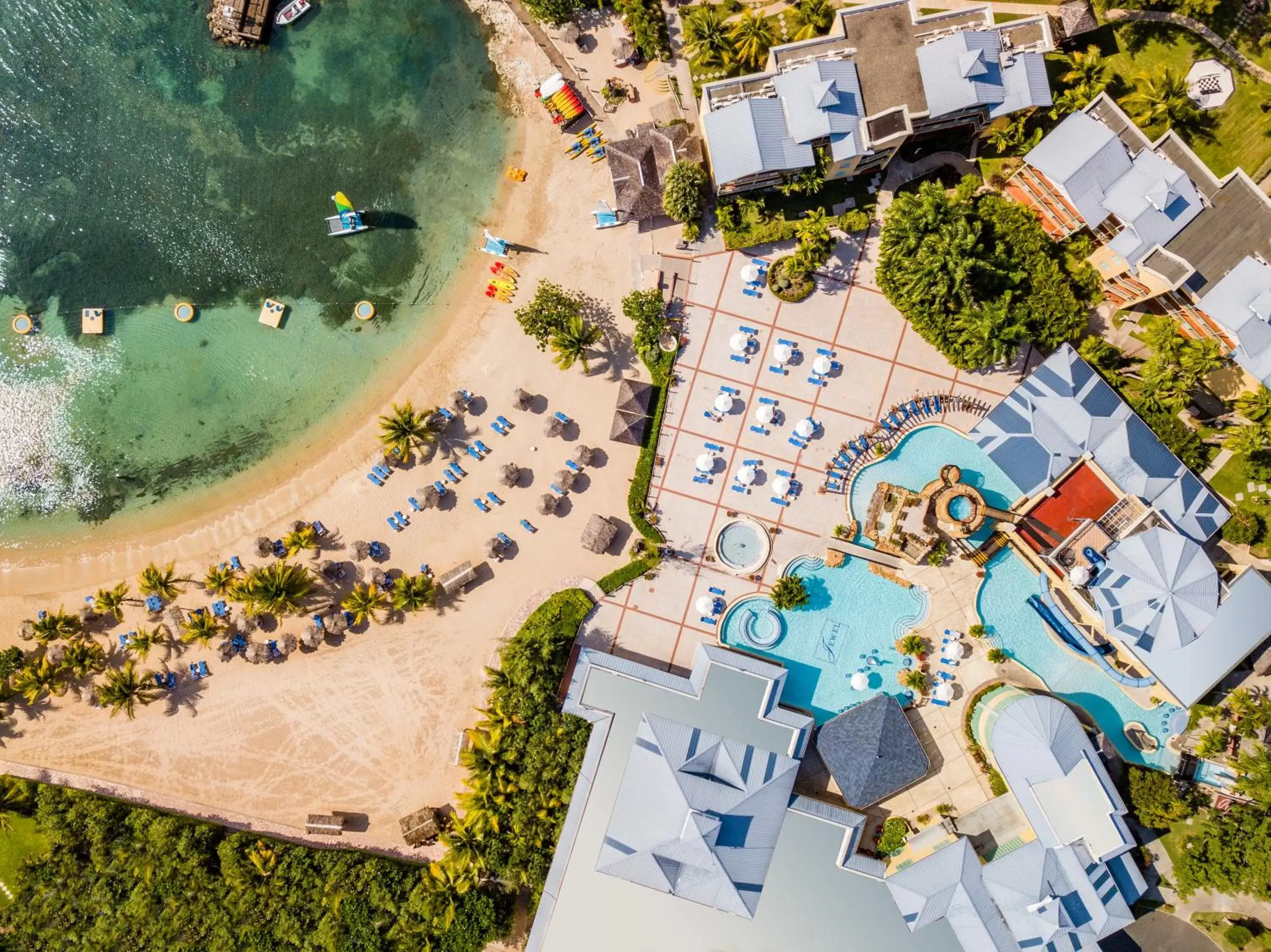 Property building, Bird's-eye View in Jewel Paradise Cove Adult Beach Resort & Spa