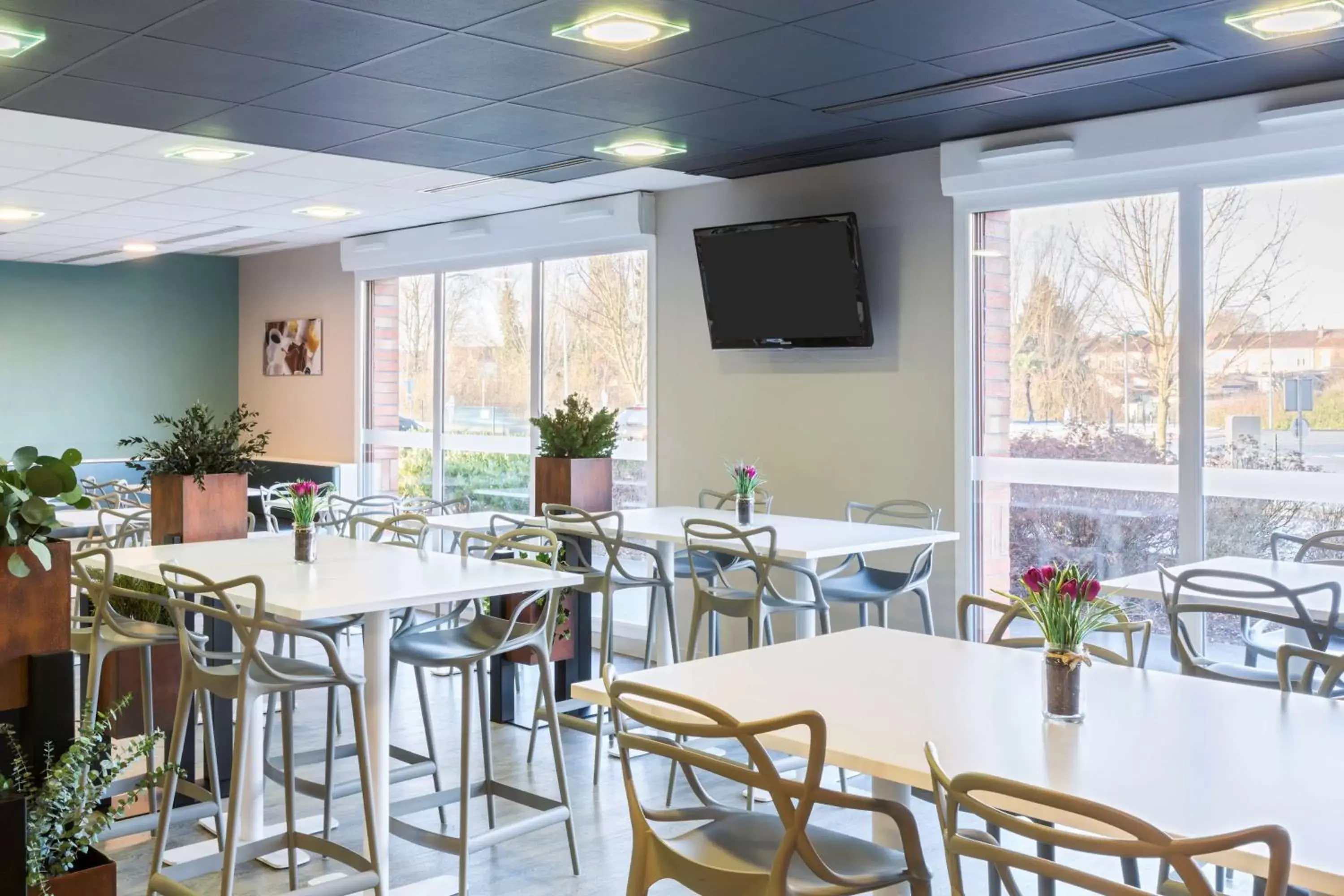 Dining area, Restaurant/Places to Eat in Sure Hotel by Best Western Saint-Amand-Les-Eaux