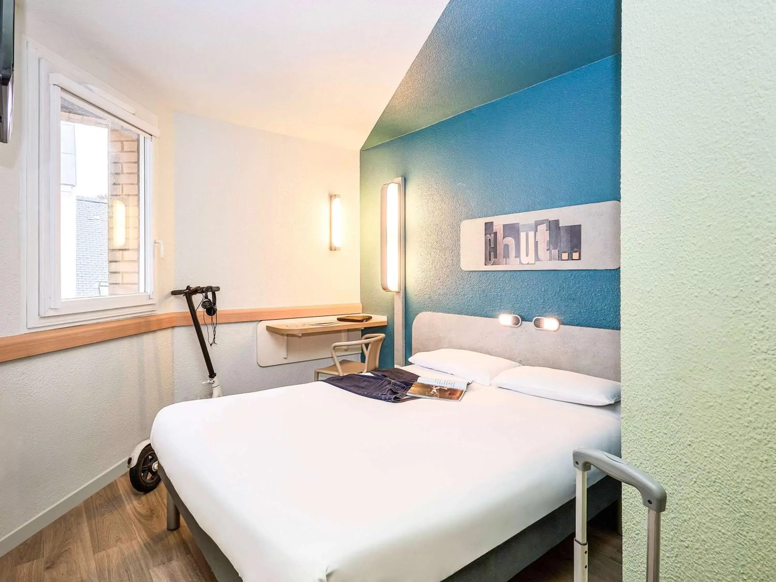Bedroom, Bed in Ibis Budget Lille Gares Vieux-Lille
