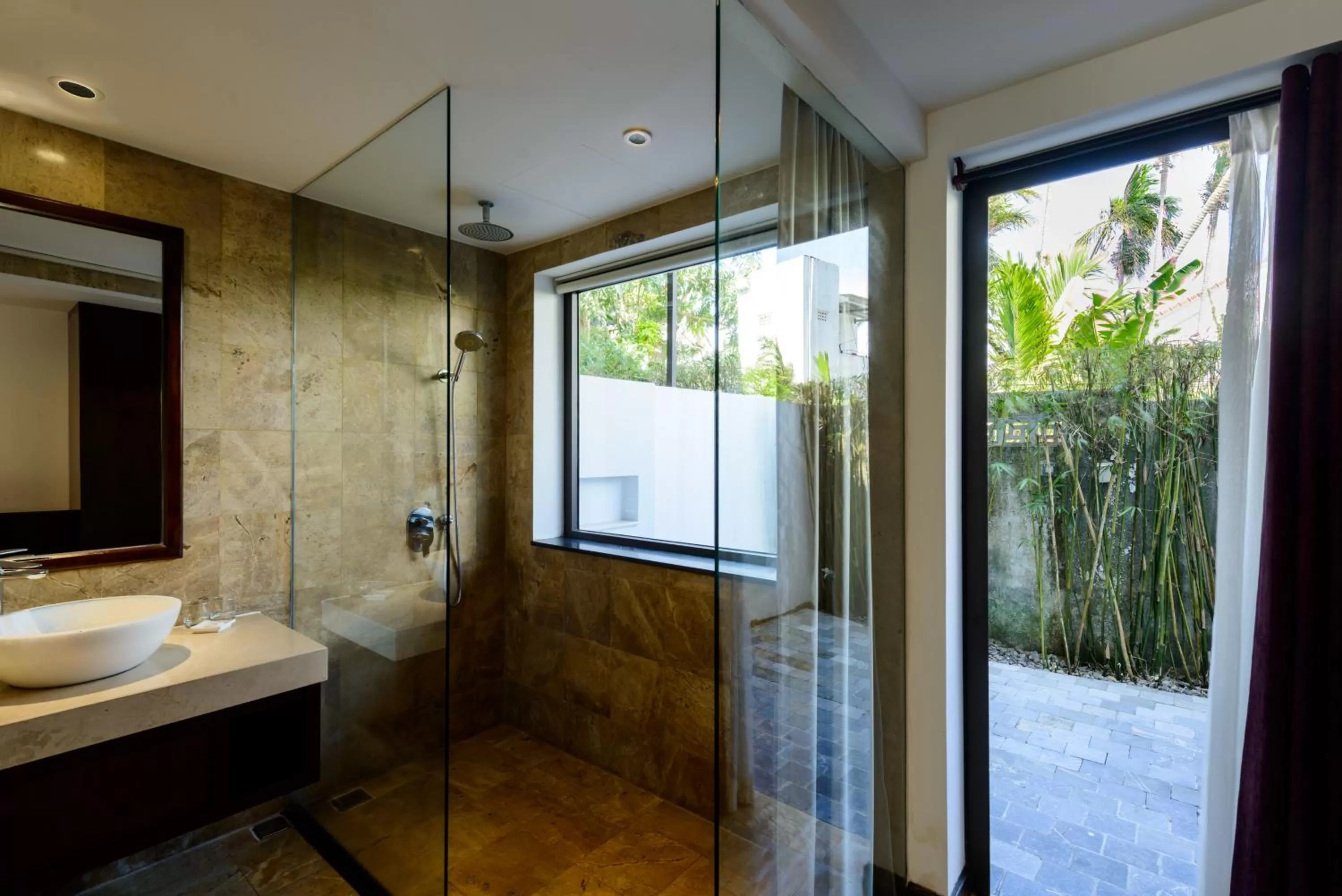 Shower in SENVILA Boutique Resort & Spa